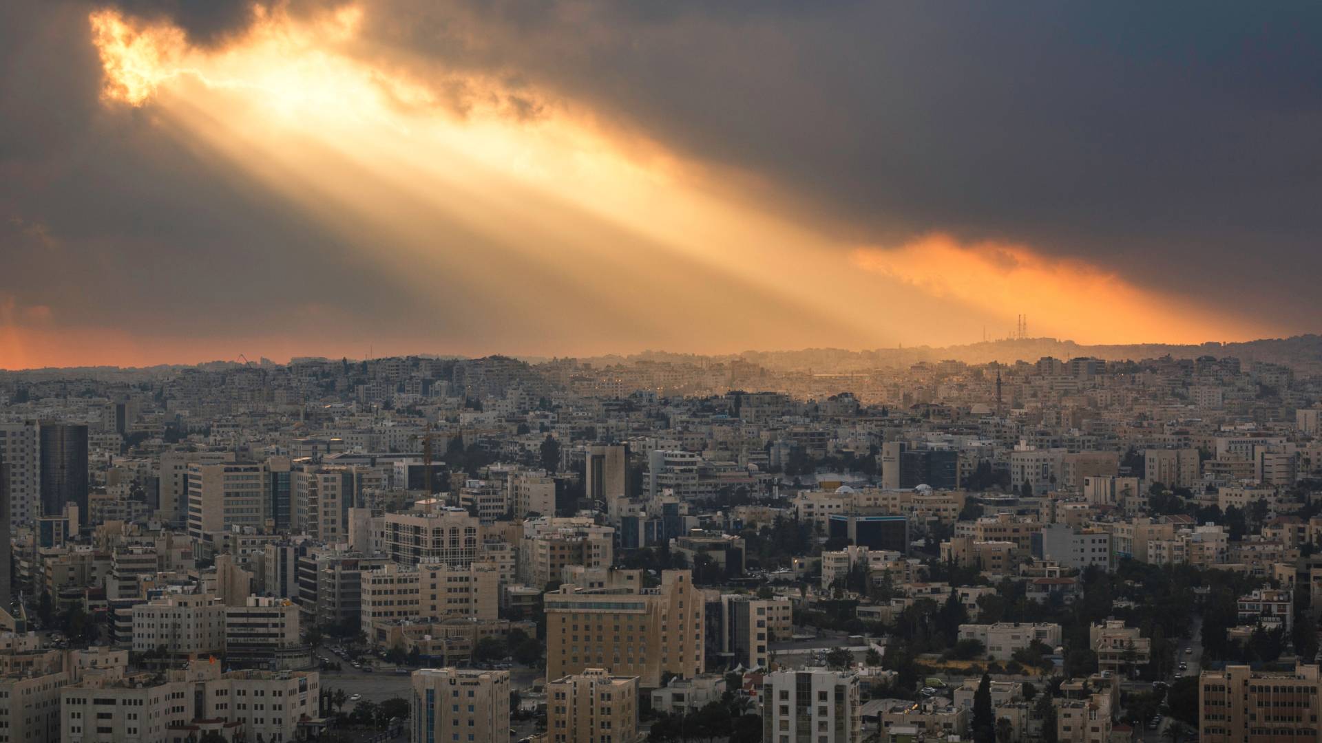 أجواء غائمة في العاصمة عمان "أرشيفية"