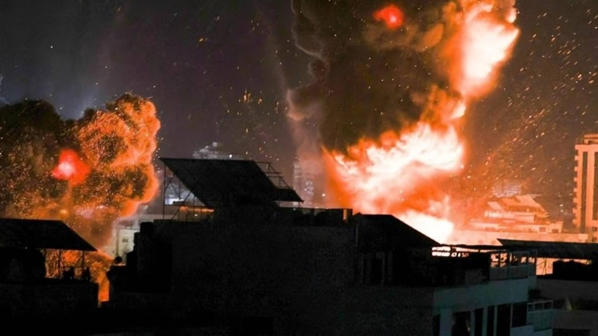 قصف موقع في الضفة الغربية