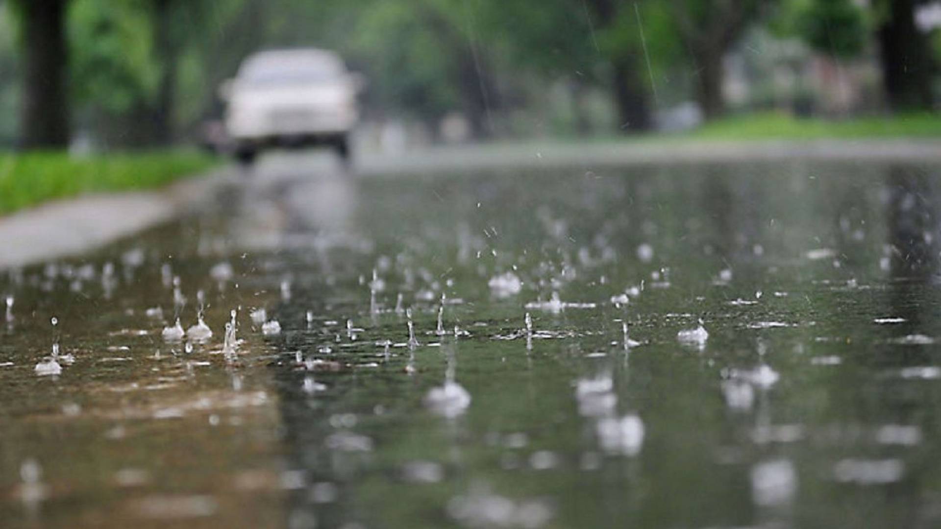 زخات من المطر - أرشيفية