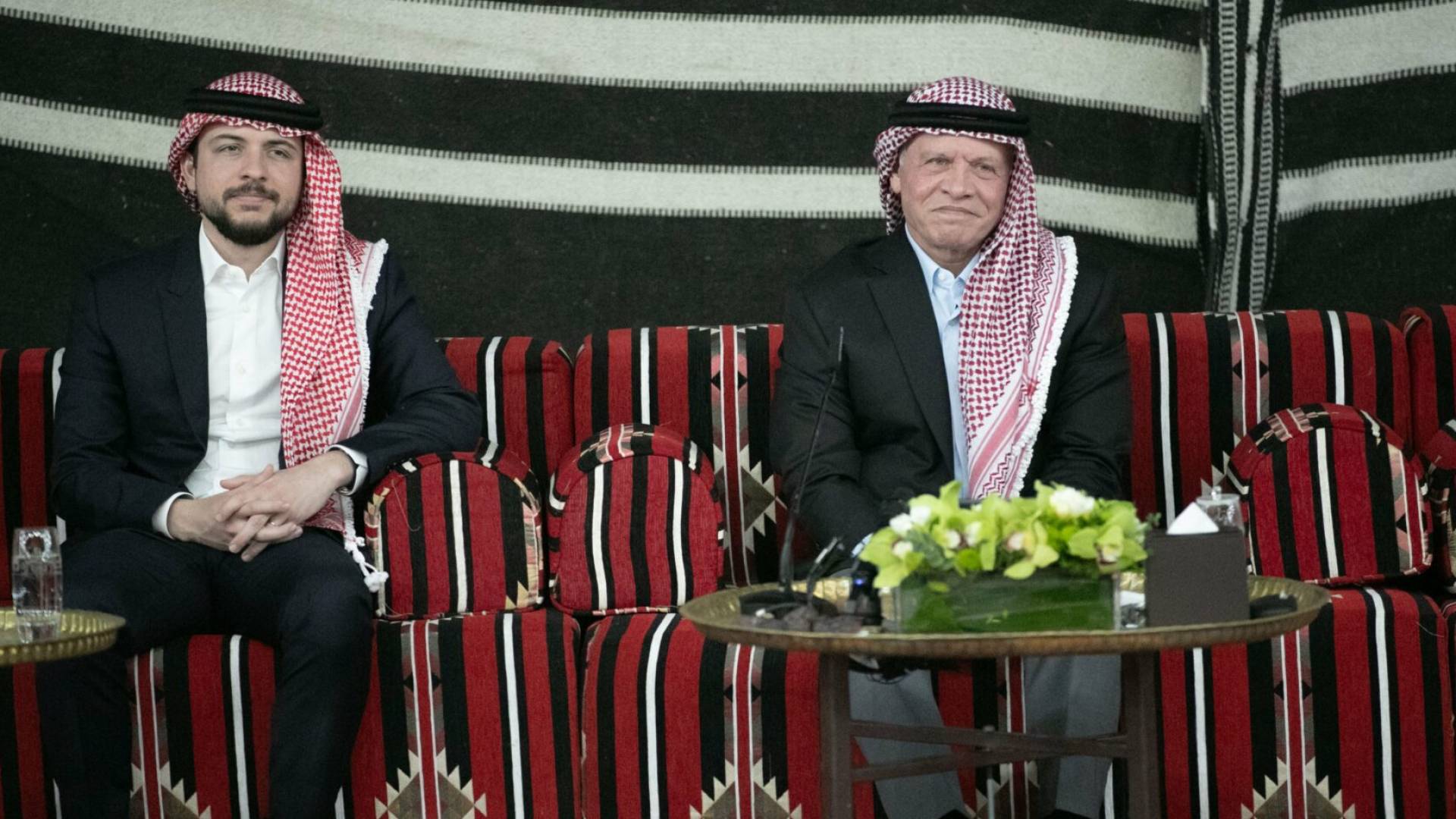 جلالة الملك عبدالله والأمير الحسين بن عبدالله الثاني