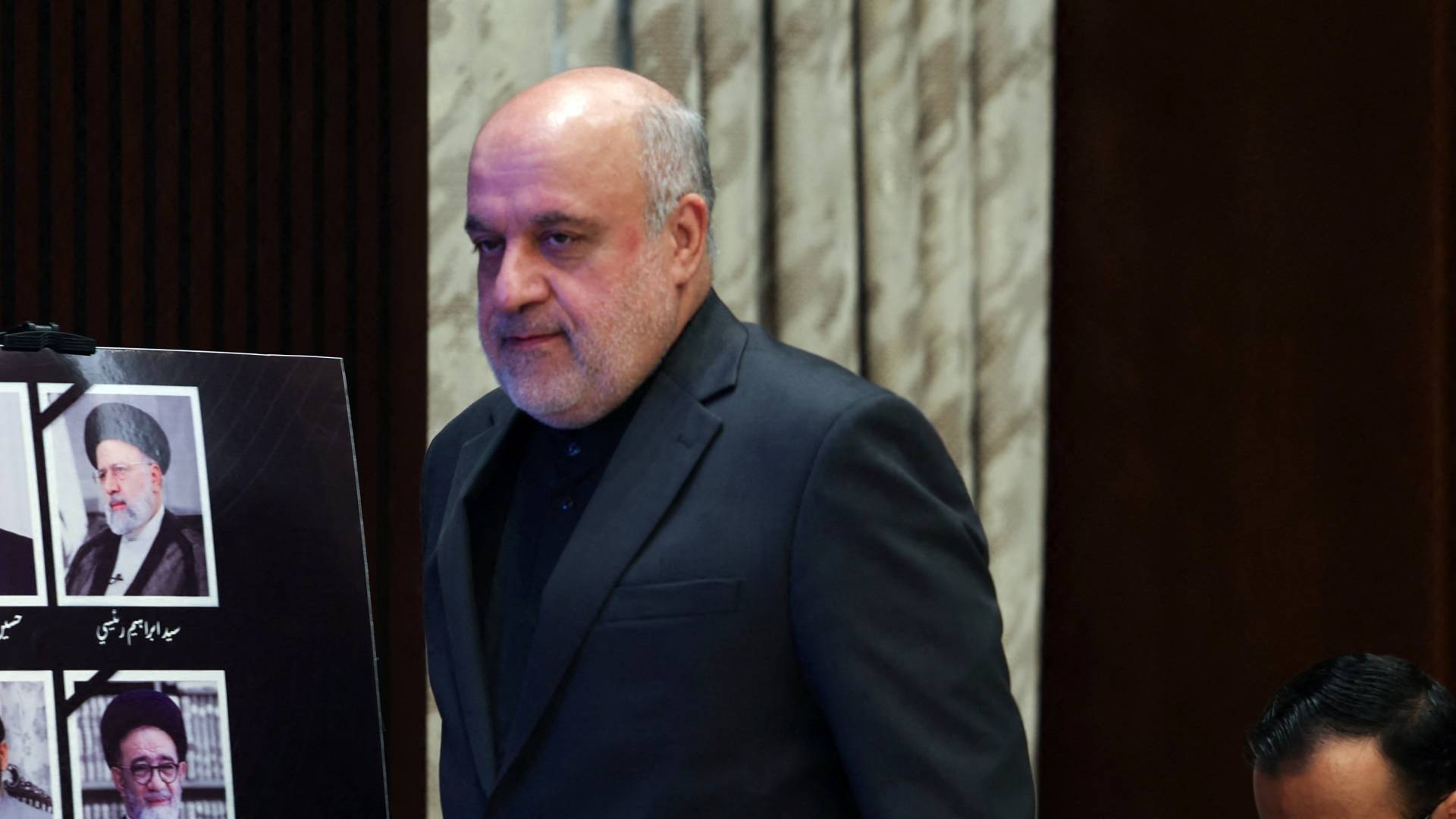 السفير الإيراني في بيروت مجتبى أماني