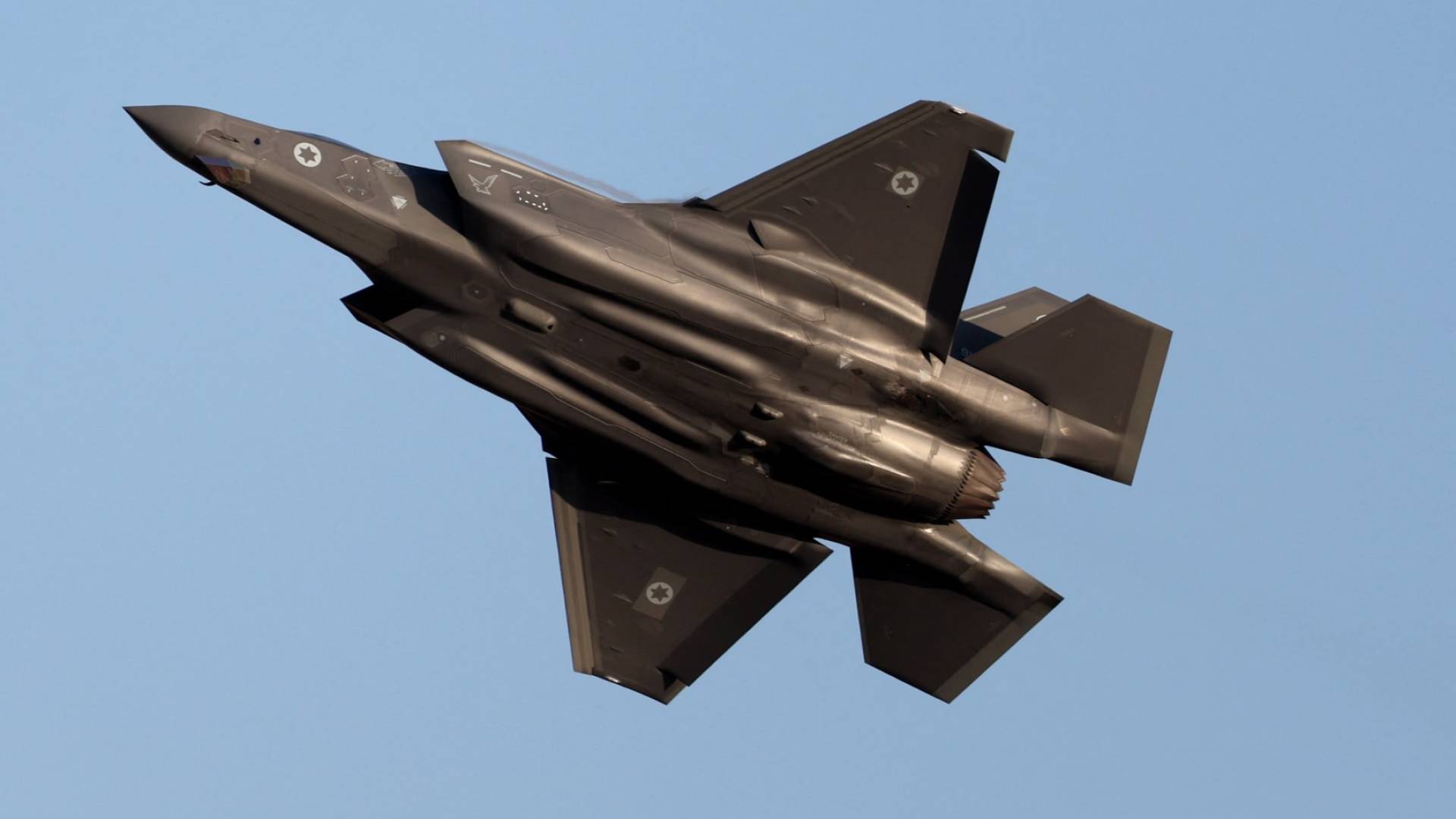 طائرة حربية للاحتلال الإسرائيلي