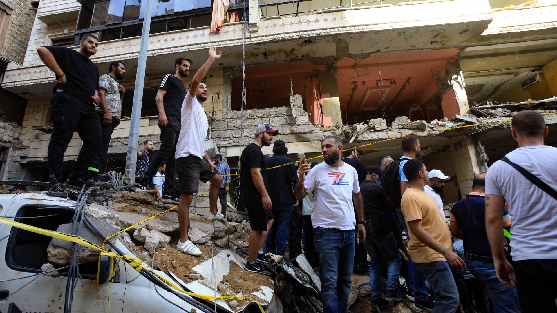 غارة الاحتلال تستهدف مبنى في ضاحية بيروت الجنوبية