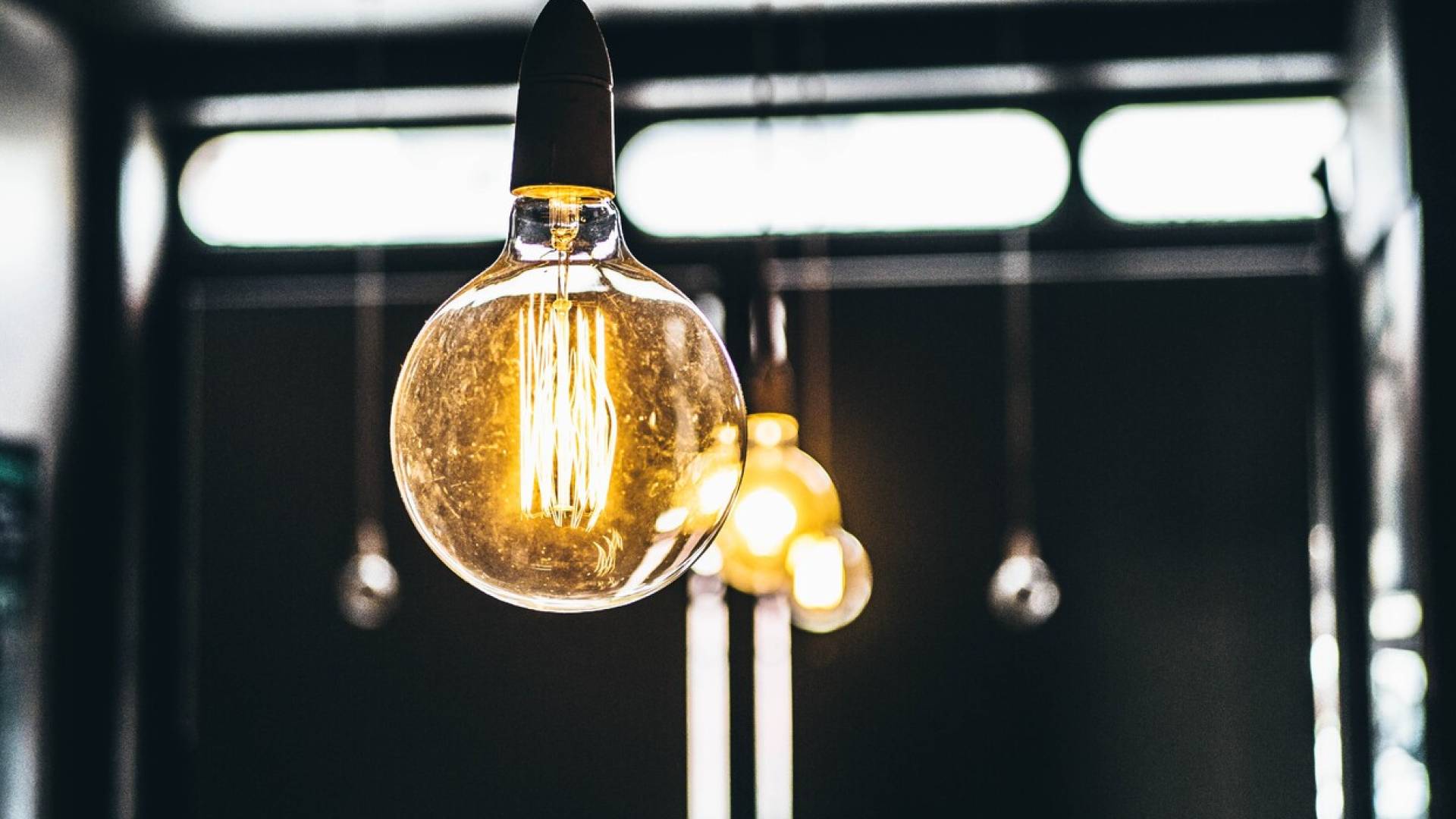 فصل مبرمج للكهرباء عن مناطق في شمال الأردن الأحد