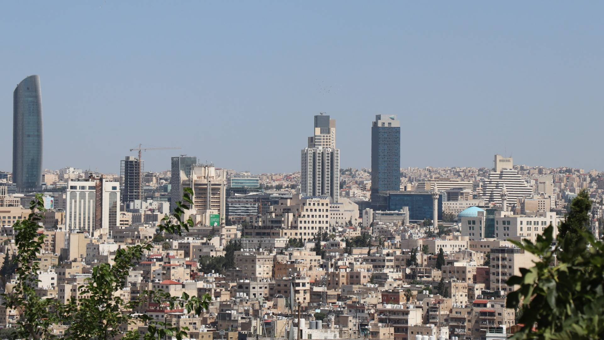 انخفاض درجات الحرارة بالأردن في هذا الموعد