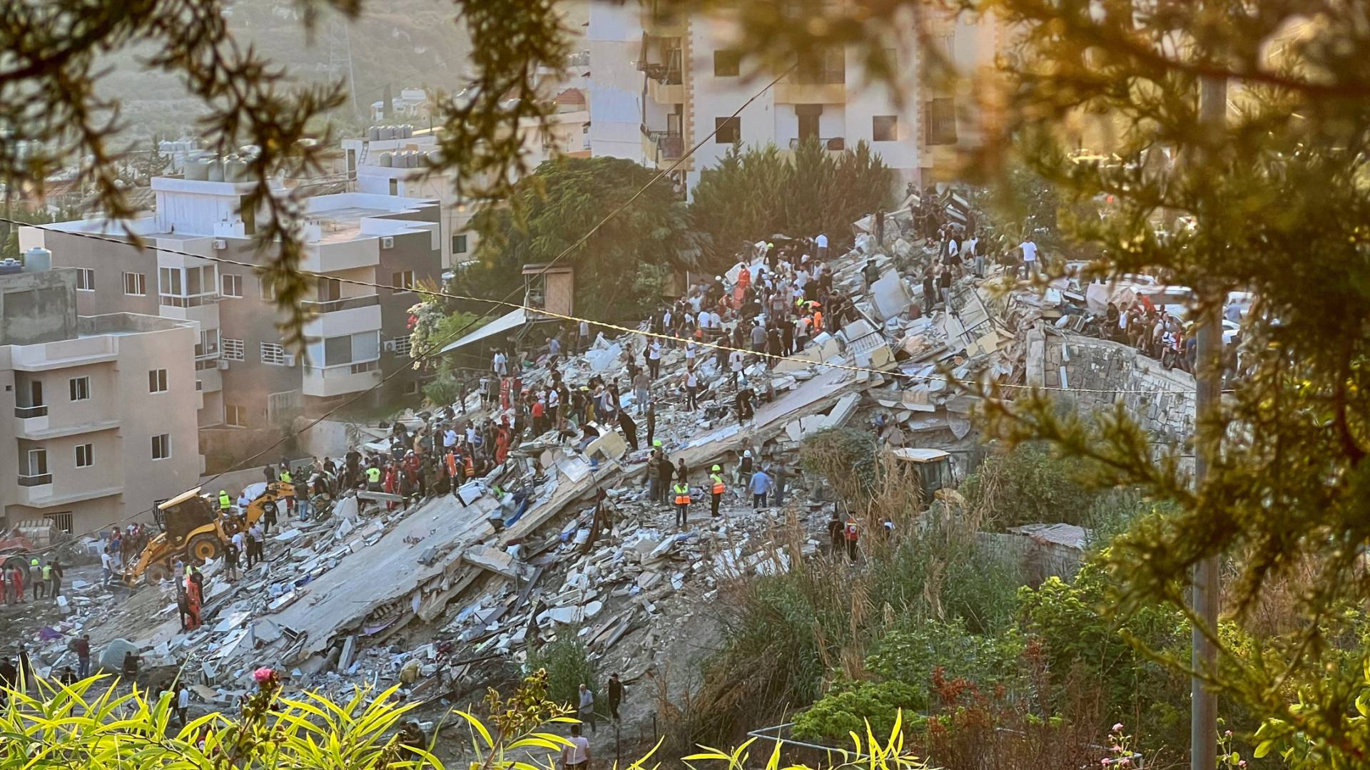 دمار جراء غارة جوية للاحتلال تستهدف جنوب لبنان