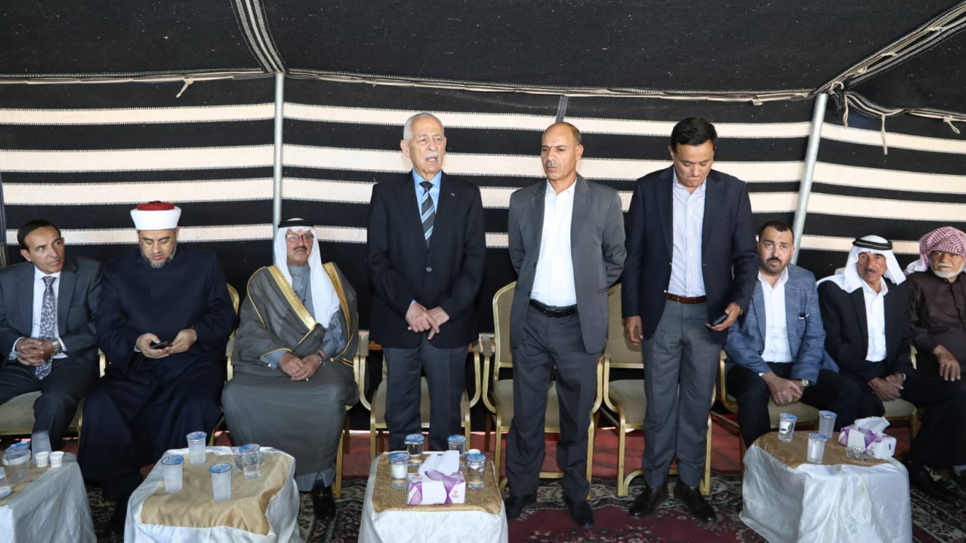 مندوبا عن الملك وولي العهد.. العيسوي يعزي السواعير وأبو الغنم والهميسات و القطيشات