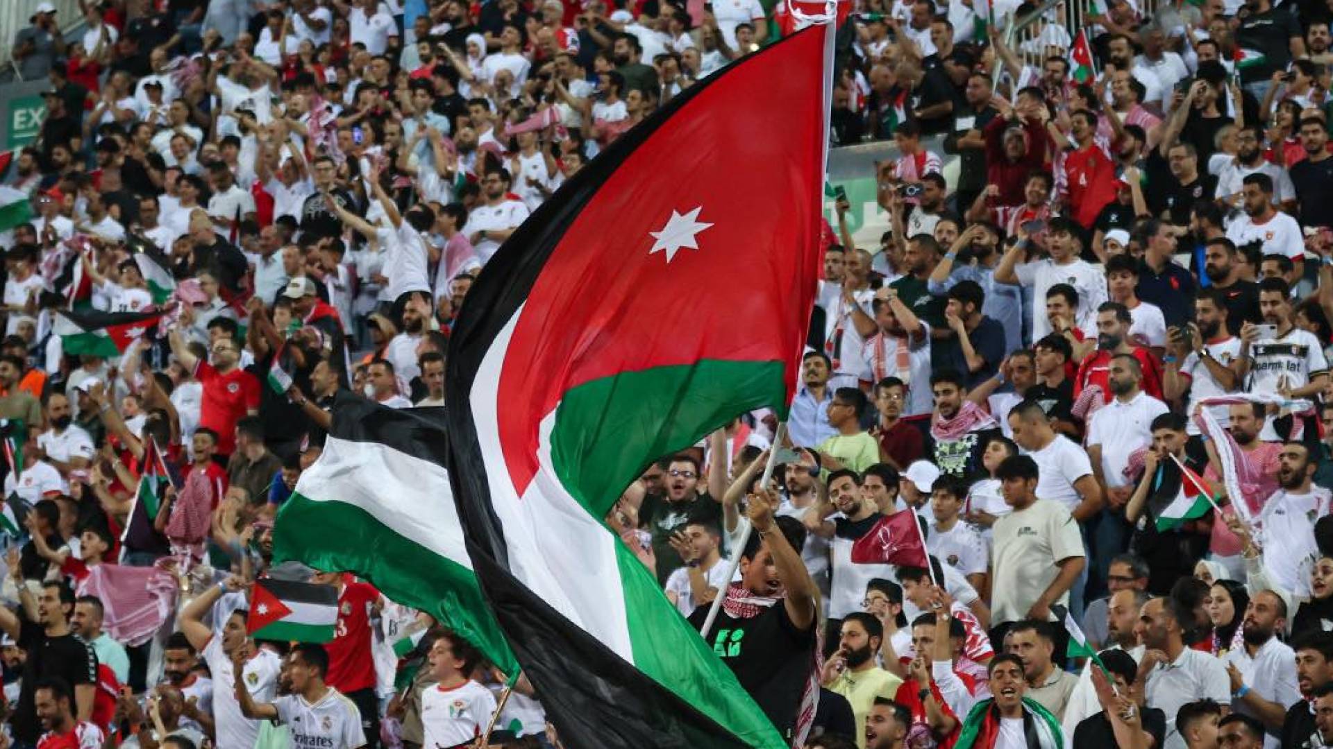 جمهور المنتخب الأردني في مباراة سابقة