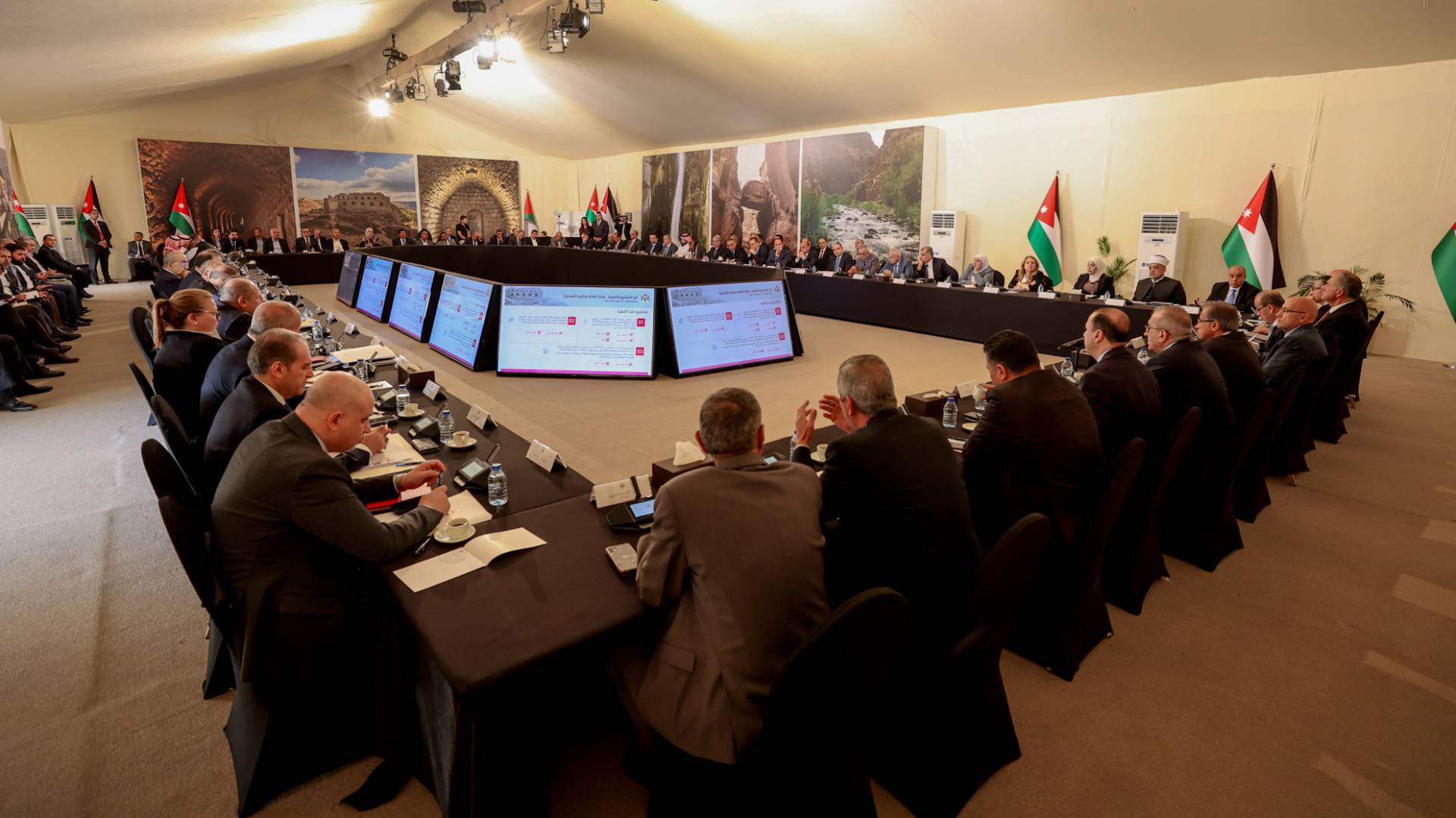 تعرف إلى أبرز المشاريع التنموية والخدمية في محافظة الكرك