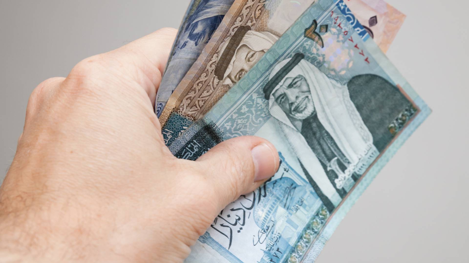 أوراق نقد أردنية