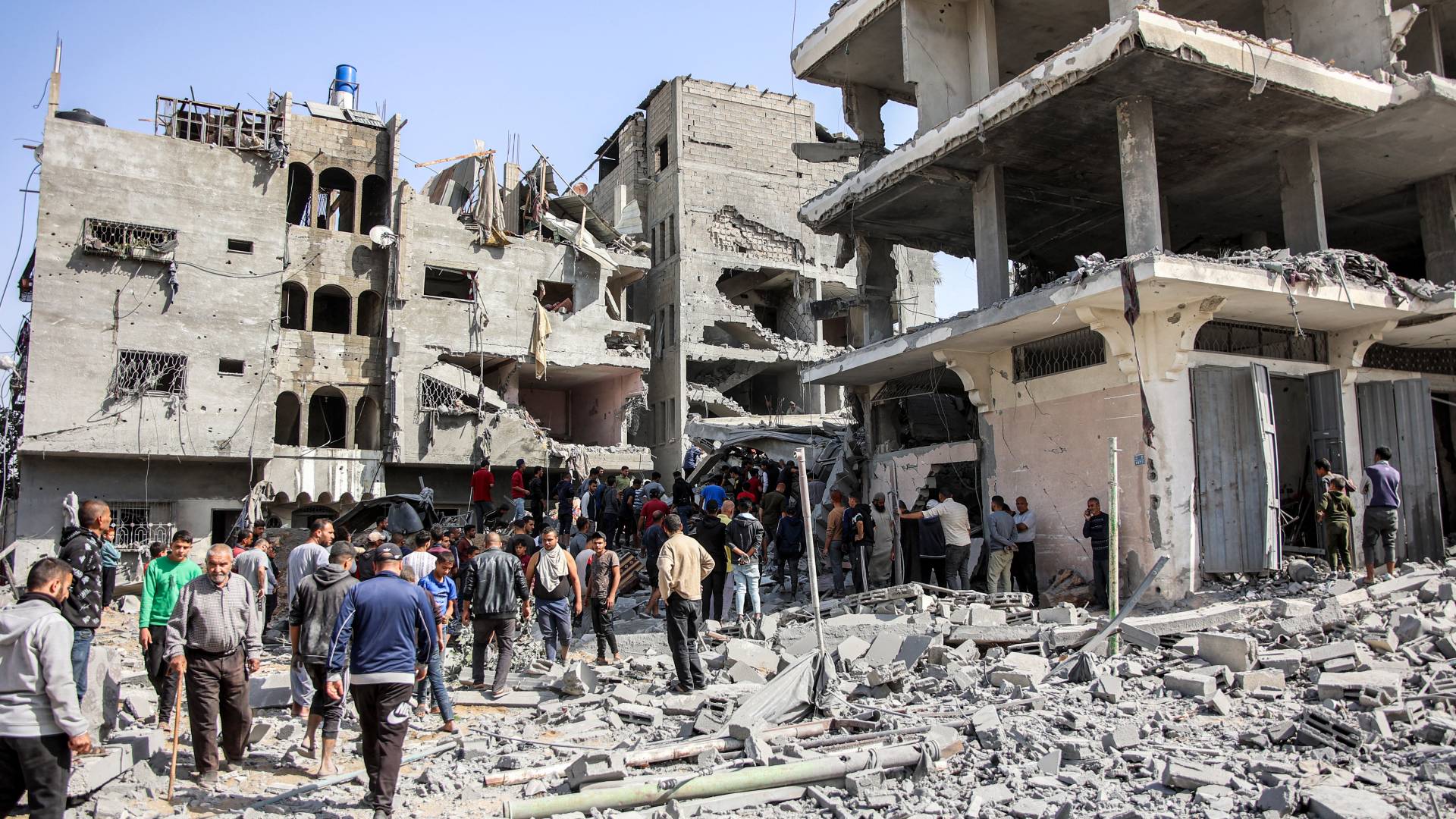 الاحتلال يستهدف منازل في شمال غزة