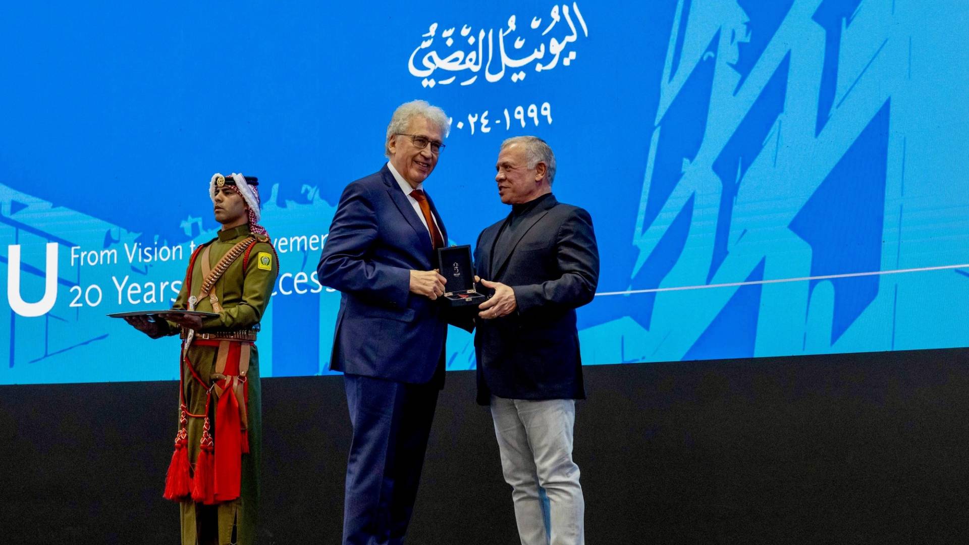 الملك يفتتح مجمع التكنولوجيا والبحث والابتكار في الجامعة الألمانية الأردنية - فيديو