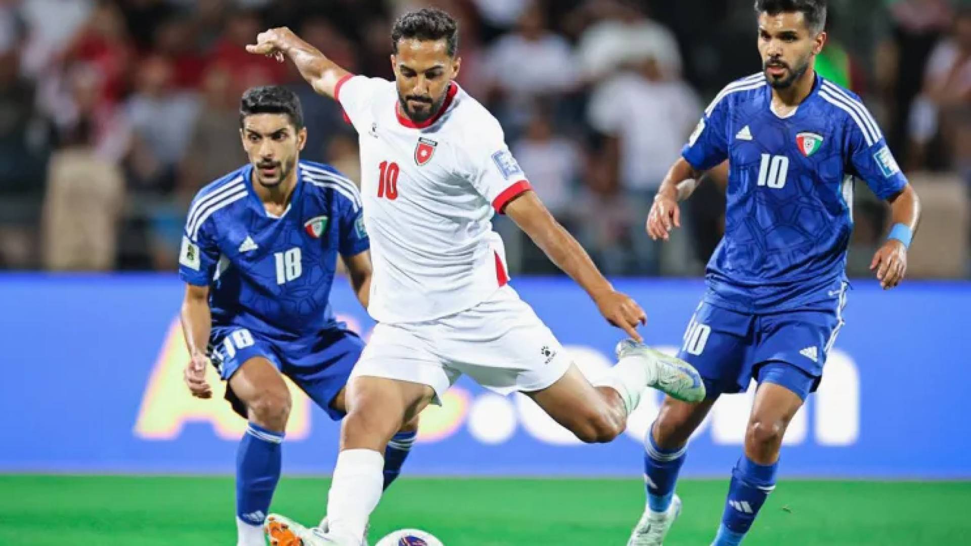 تاريخ مواجهات نشامى الأردن والأزرق الكويتي