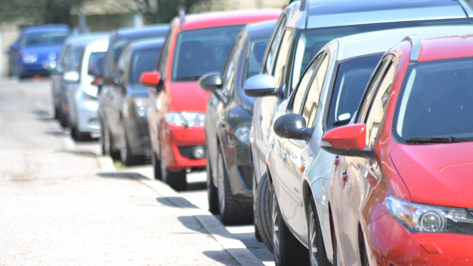 ممثل قطاع المركبات في "المناطق الحرة": إعفاء المركبات المنتهي ترخيصها خطوة إيجابية يجب البناء عليها