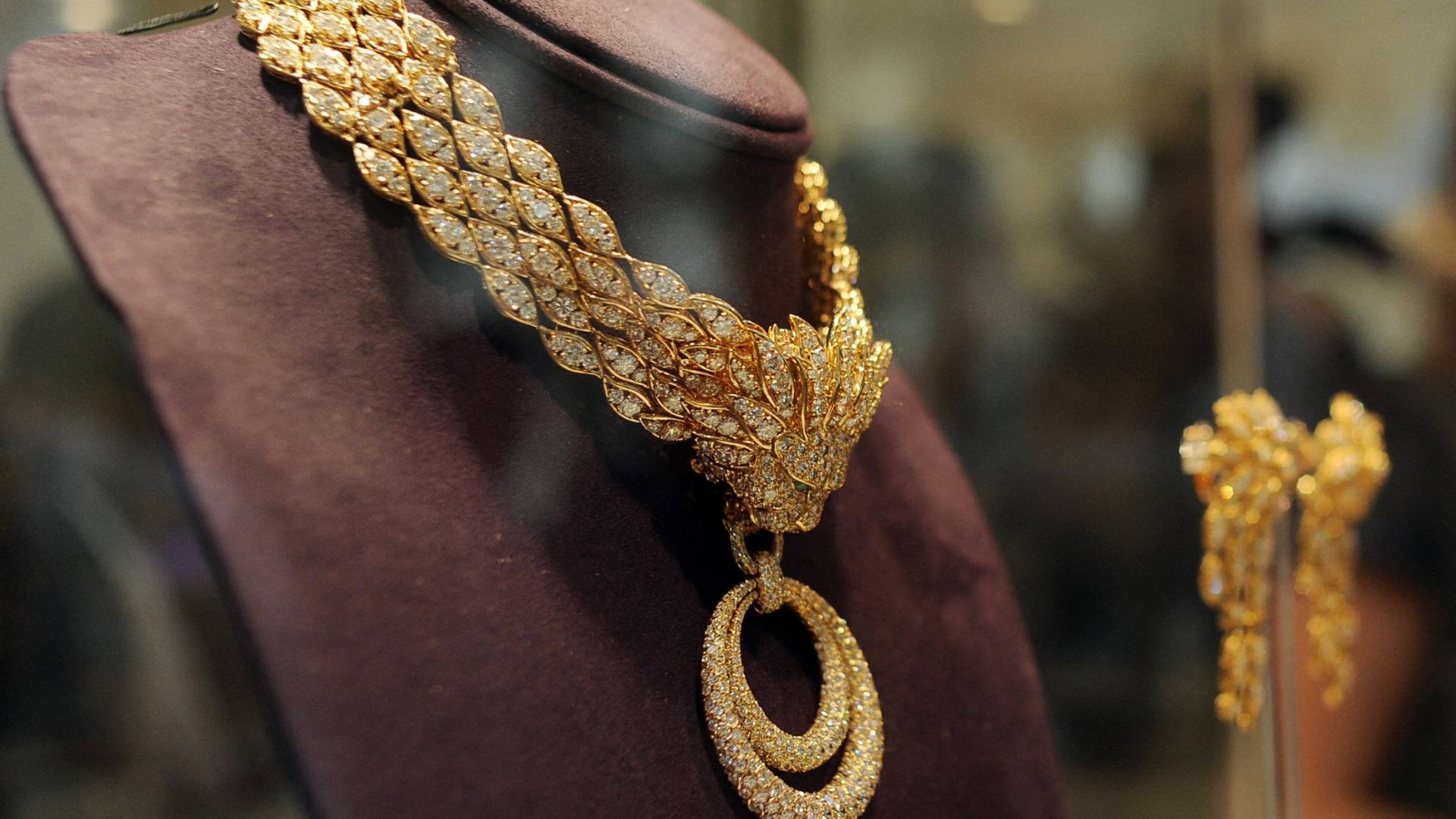 ارتفاع أسعار الذهب في الأردن بأكثر من دينار السبت.. إلى أين وصل؟