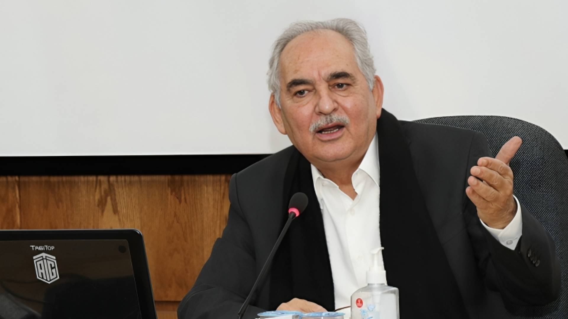 لوزير الأسبق معالي سمير الحباشنة