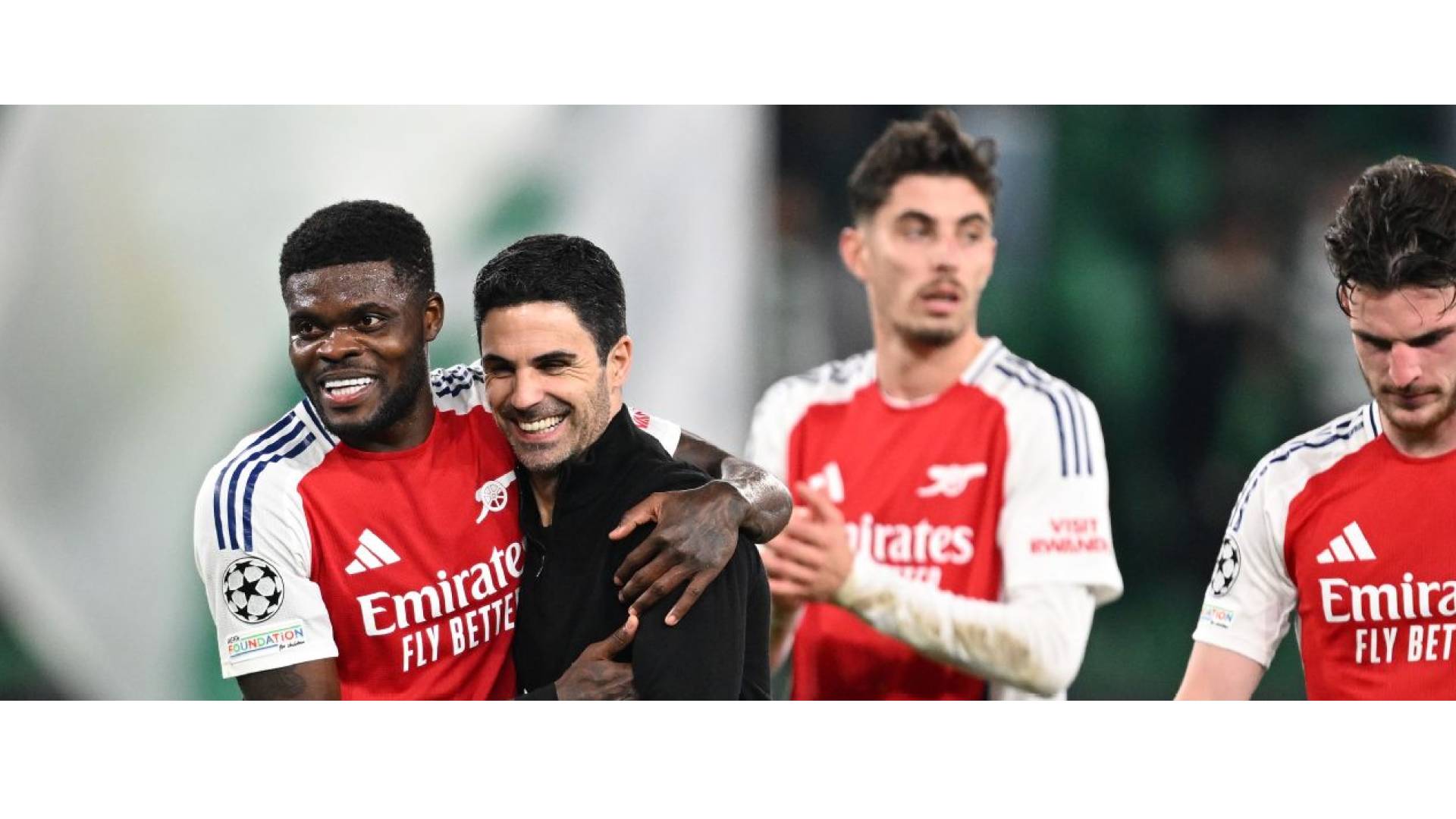 ارتيتا ولاعبين آرسنال