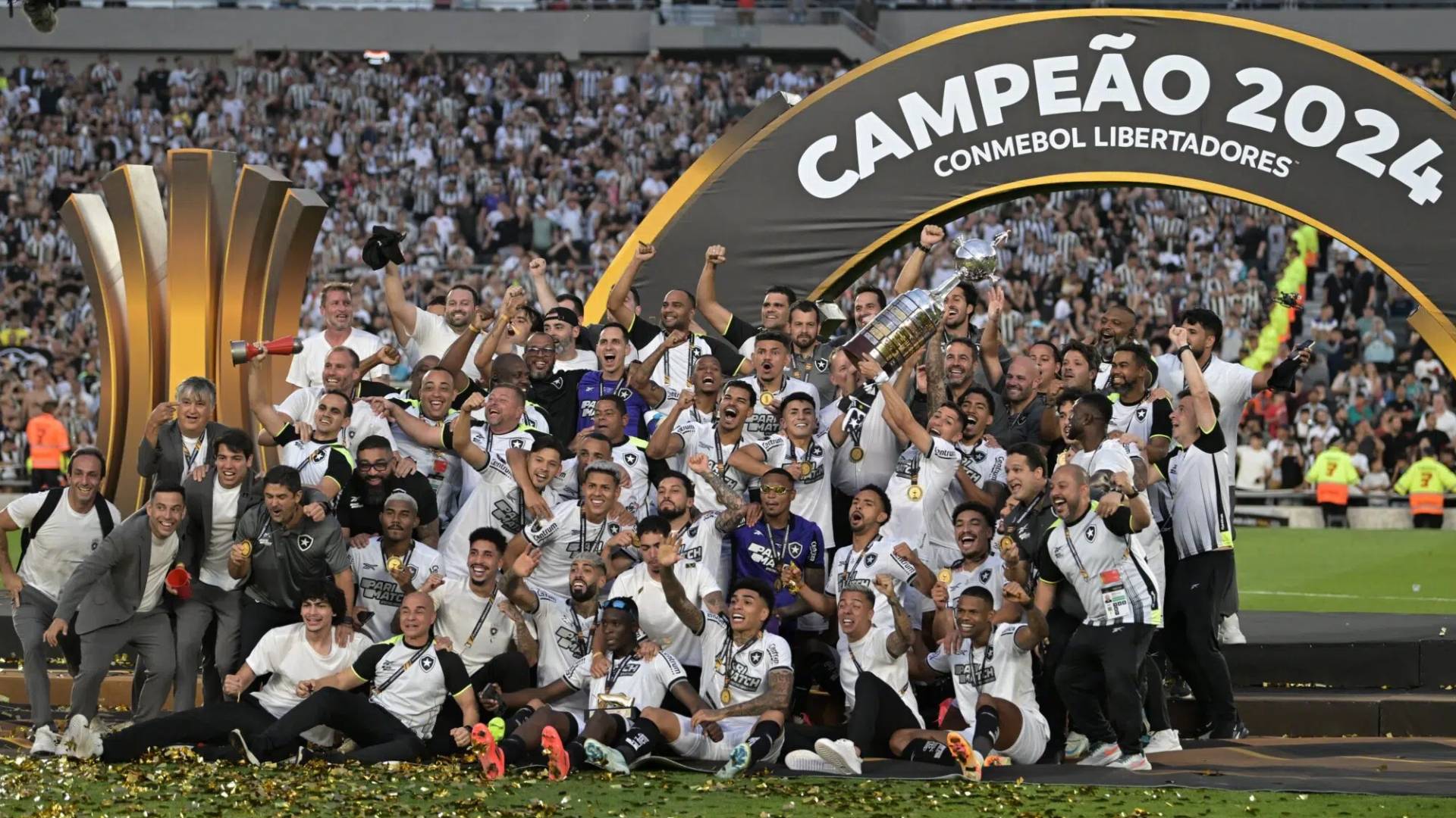 بطل كوبا ليبارتادوريس نادي بوتافوجو