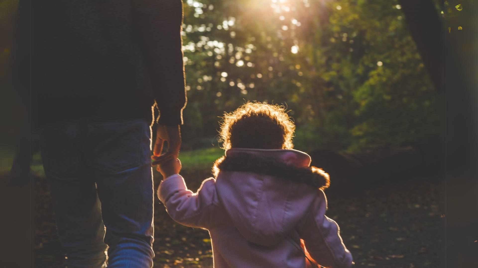 عشريني أوهم طفلا واستدرجه لمنزله ثم قتله خنقا في عمان.. هذه قصته