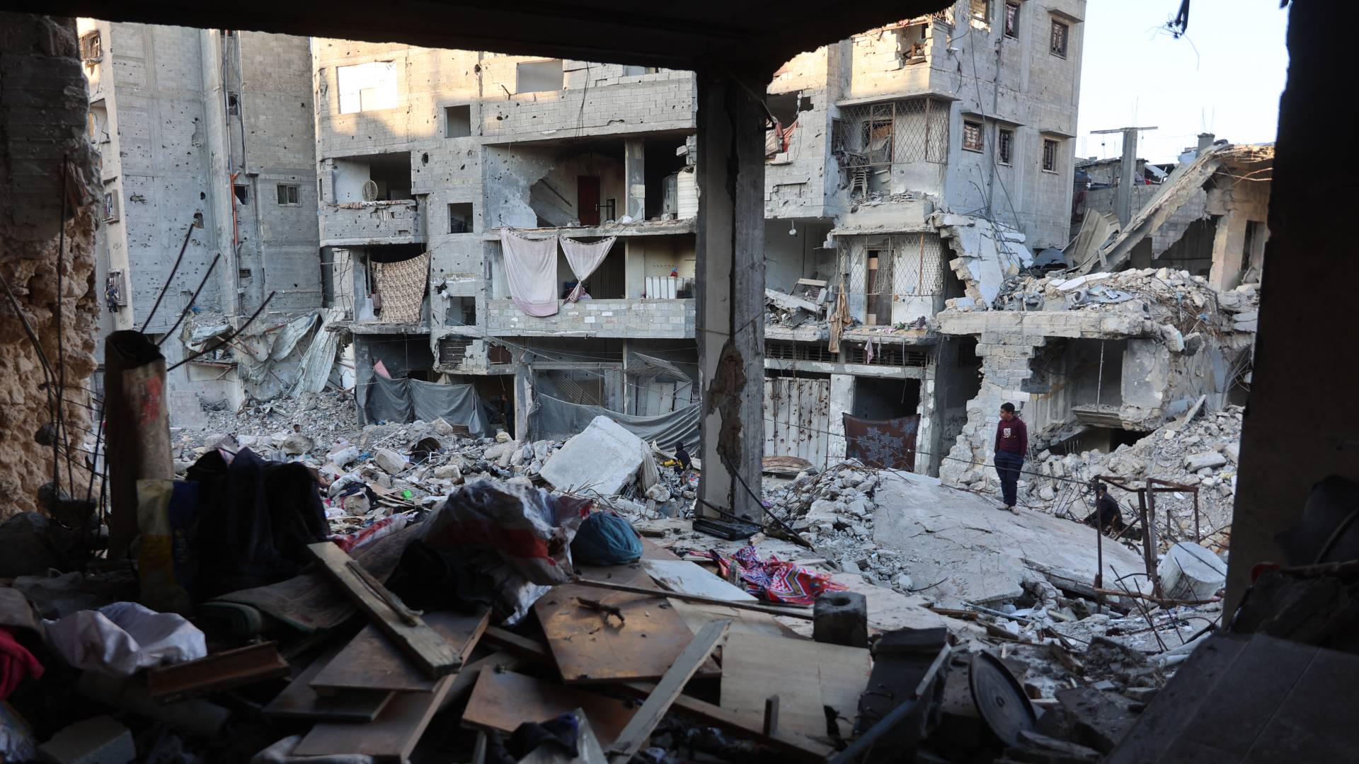 دمار في حي الدرج بمدينة غزة