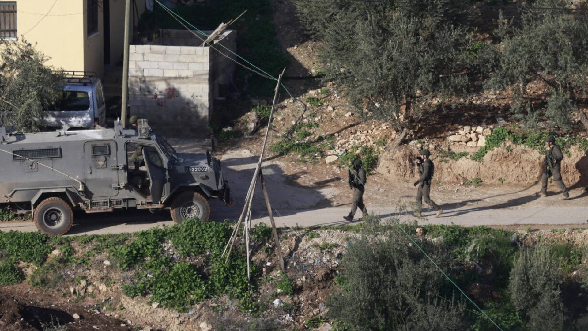 آليات وجنود الاحتلال في الضفة الغربية