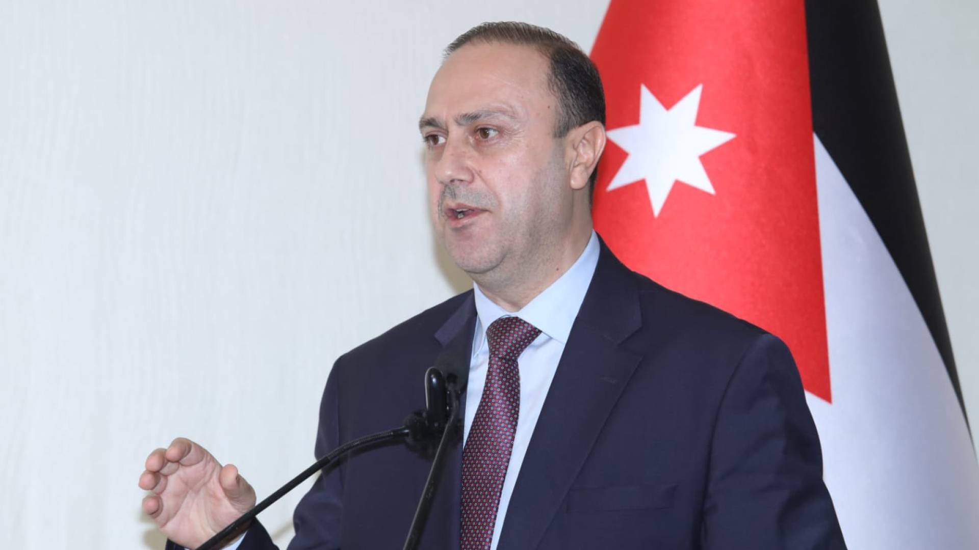 وزير الاتصال الحكومي