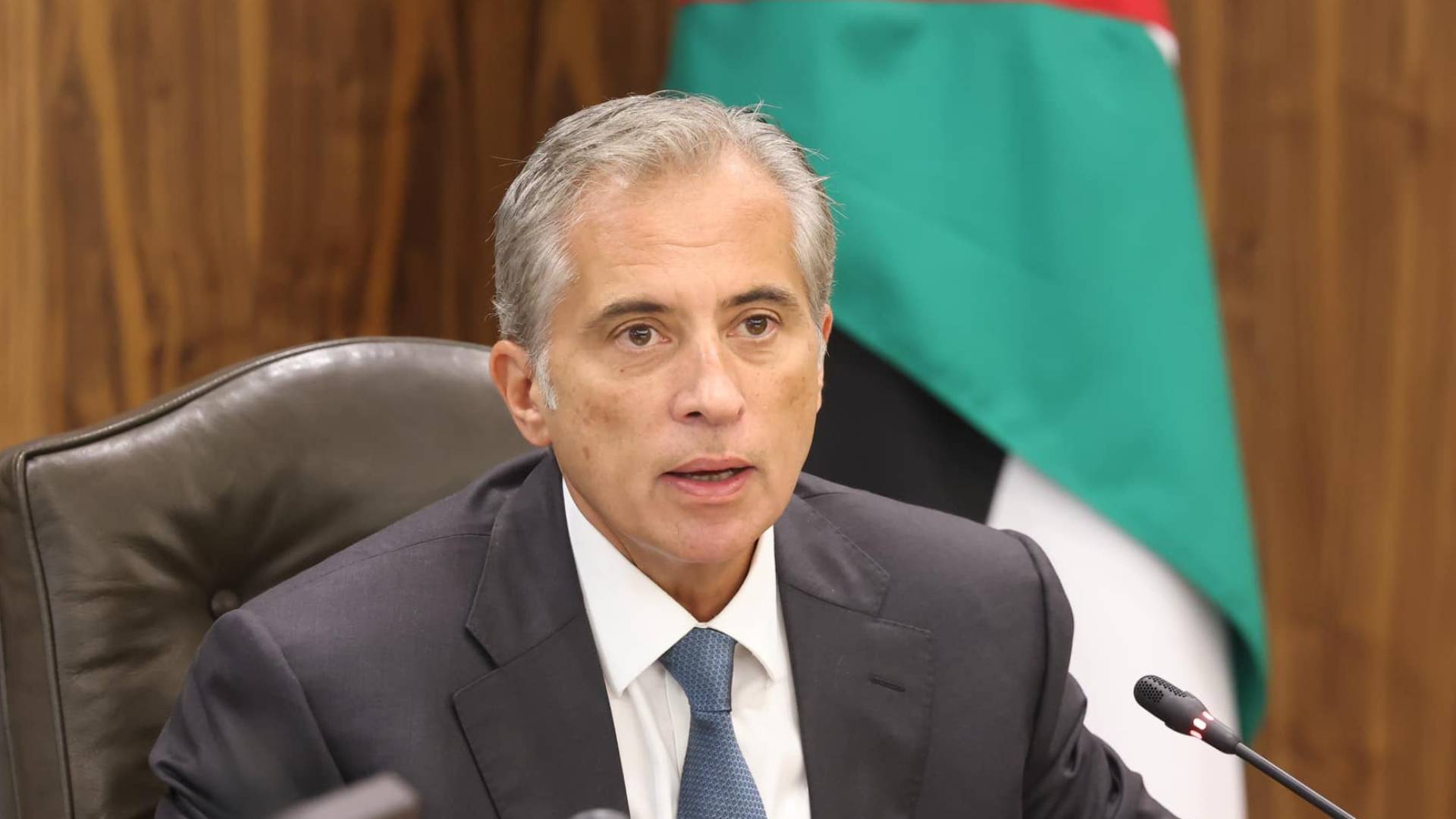 رئيس الوزراء الدكتور جعفر حسان