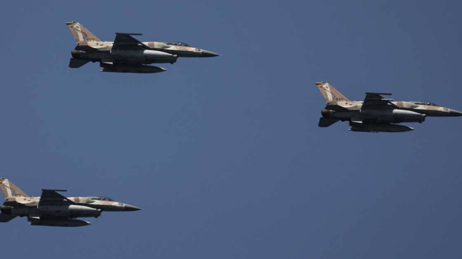 الطيران الحربي الاسرائيلي