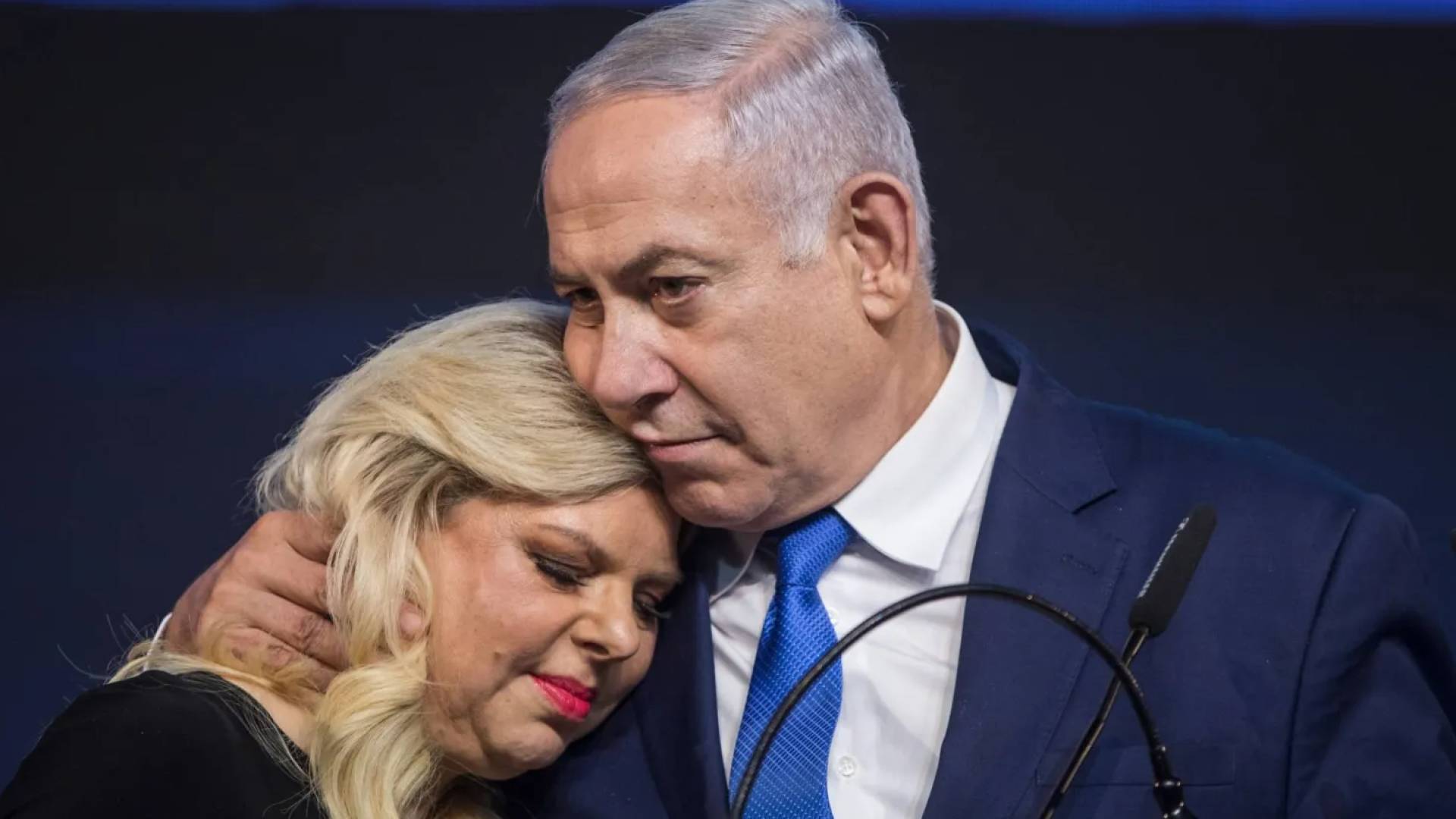 نتنياهو وزوجته سارة