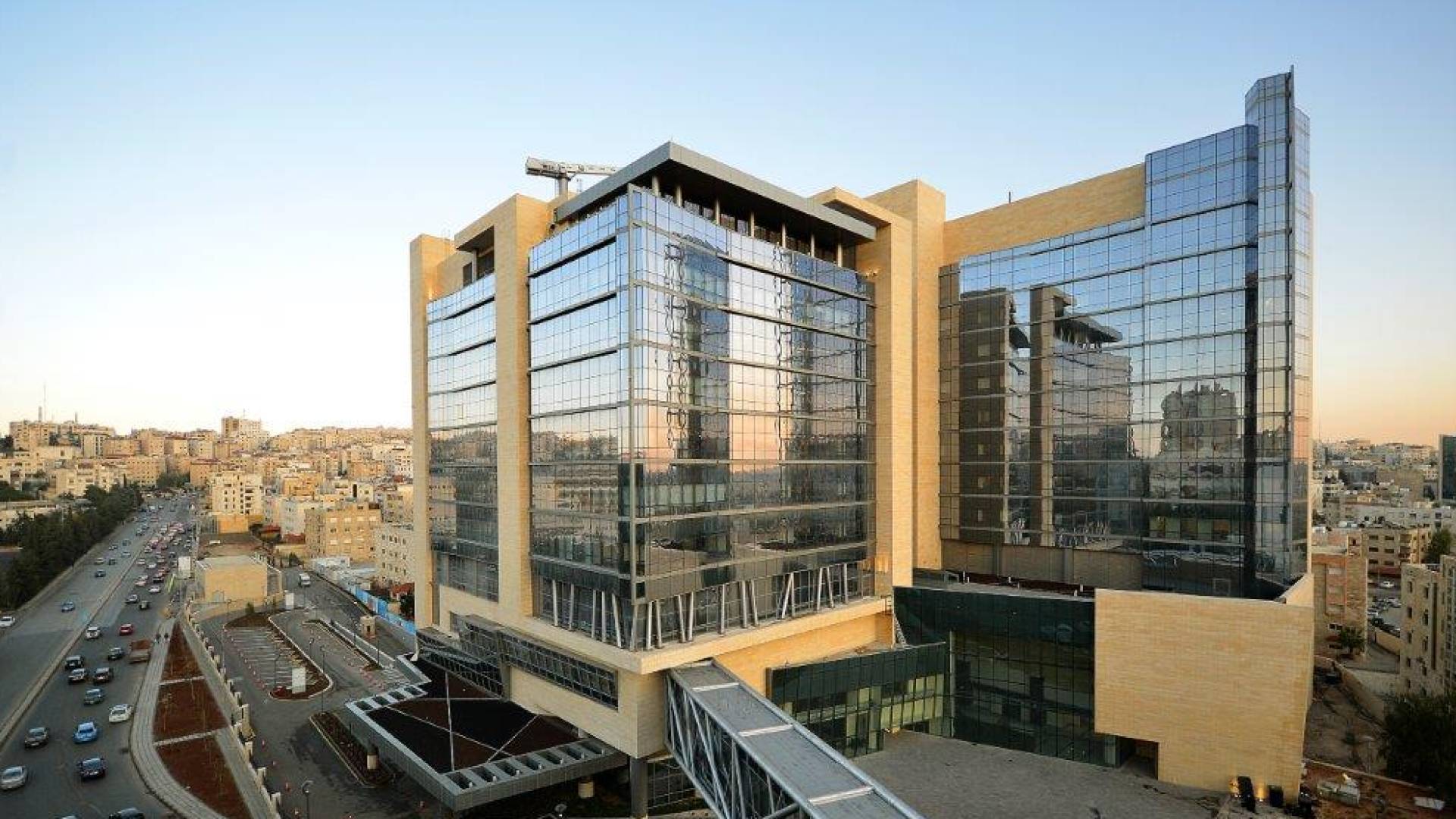 مركز الحسين للسرطان