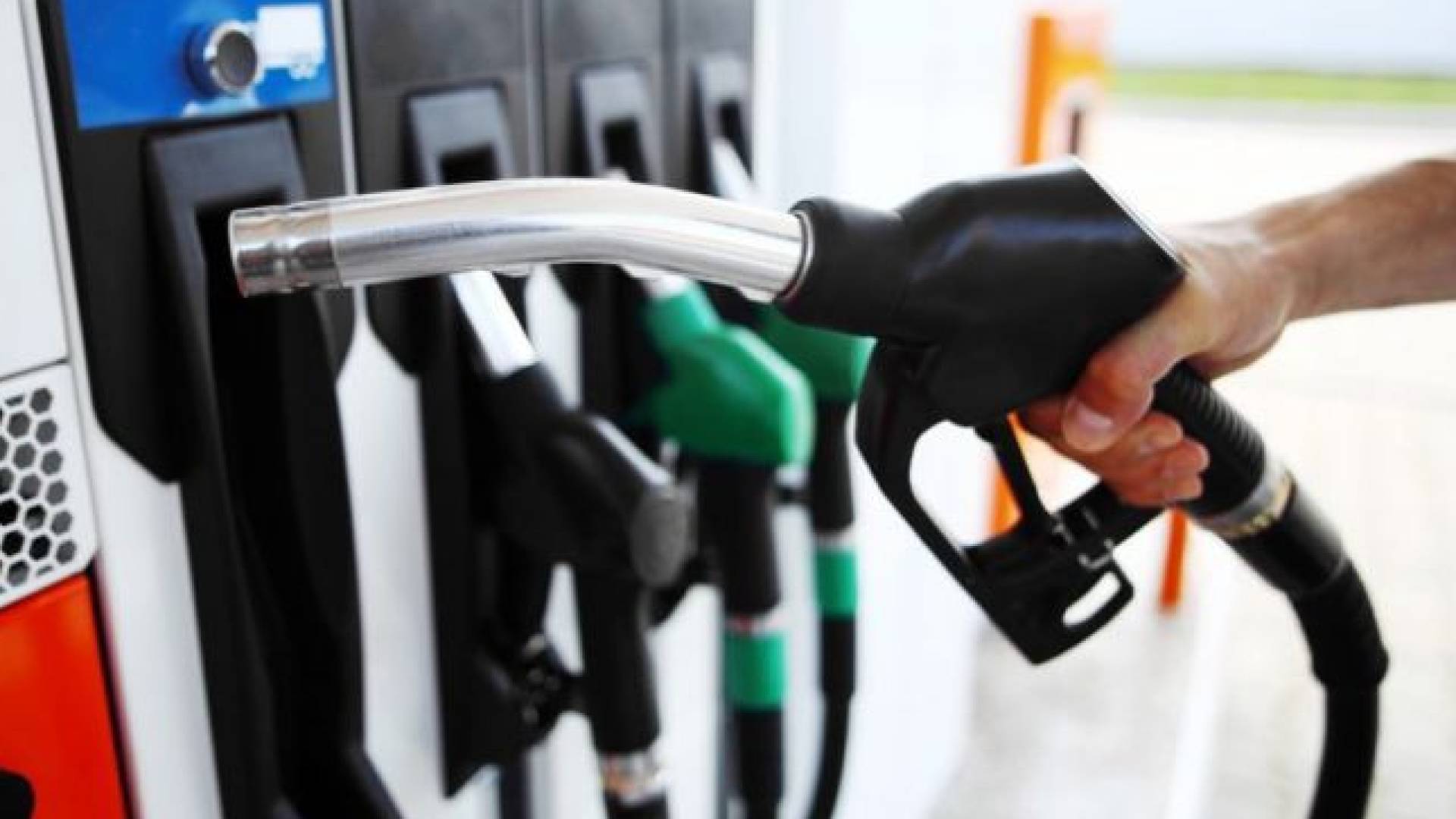 المشتقات النفطية - تعبيرية