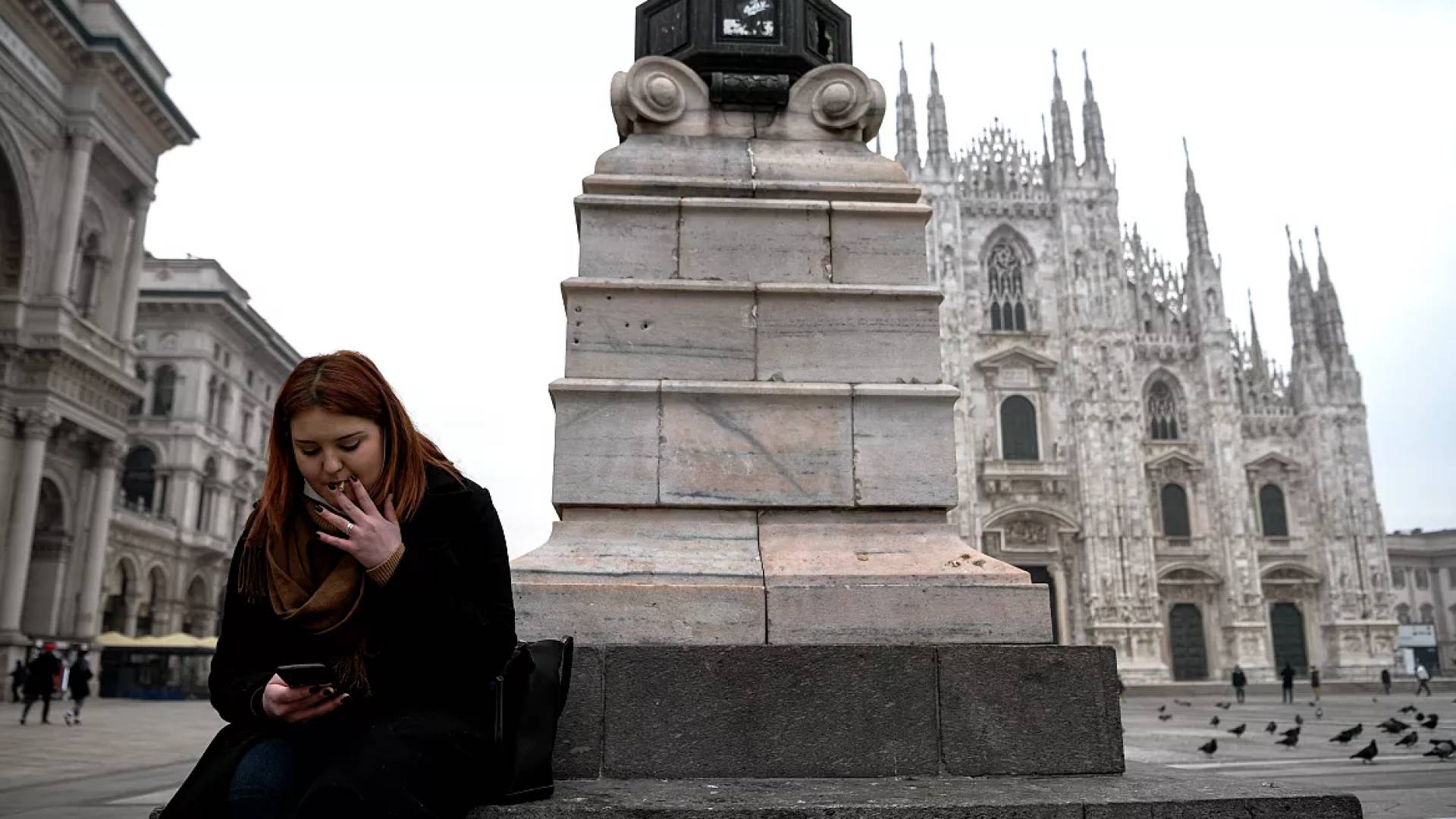 مدخنة في ميلانو الإيطالية