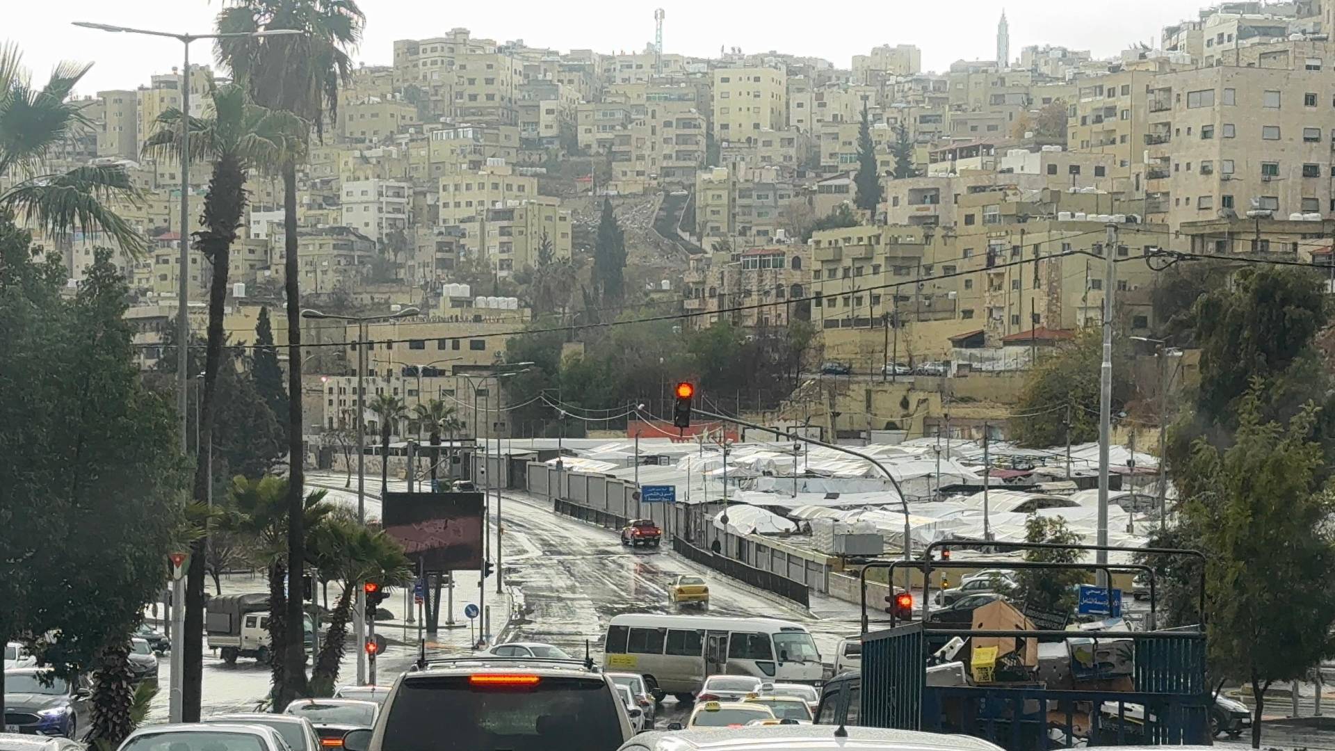 أجواء ماطرة في العاصمة عمان