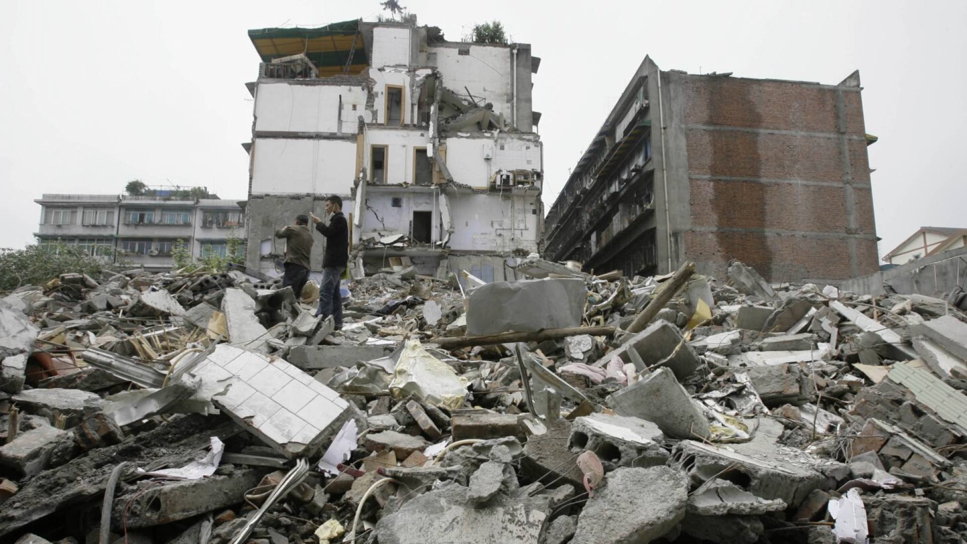 زلزال مدمر في جنوب غرب الصين