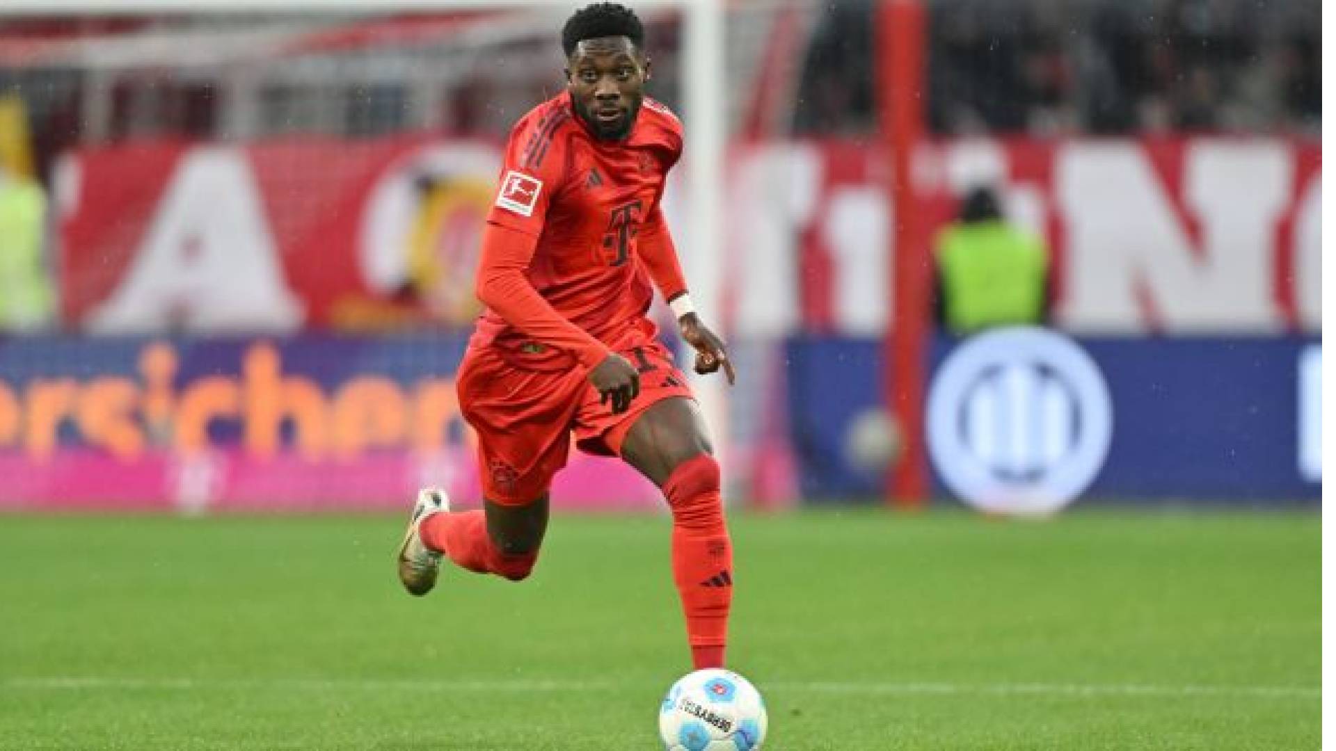 الفونسو ديفيس