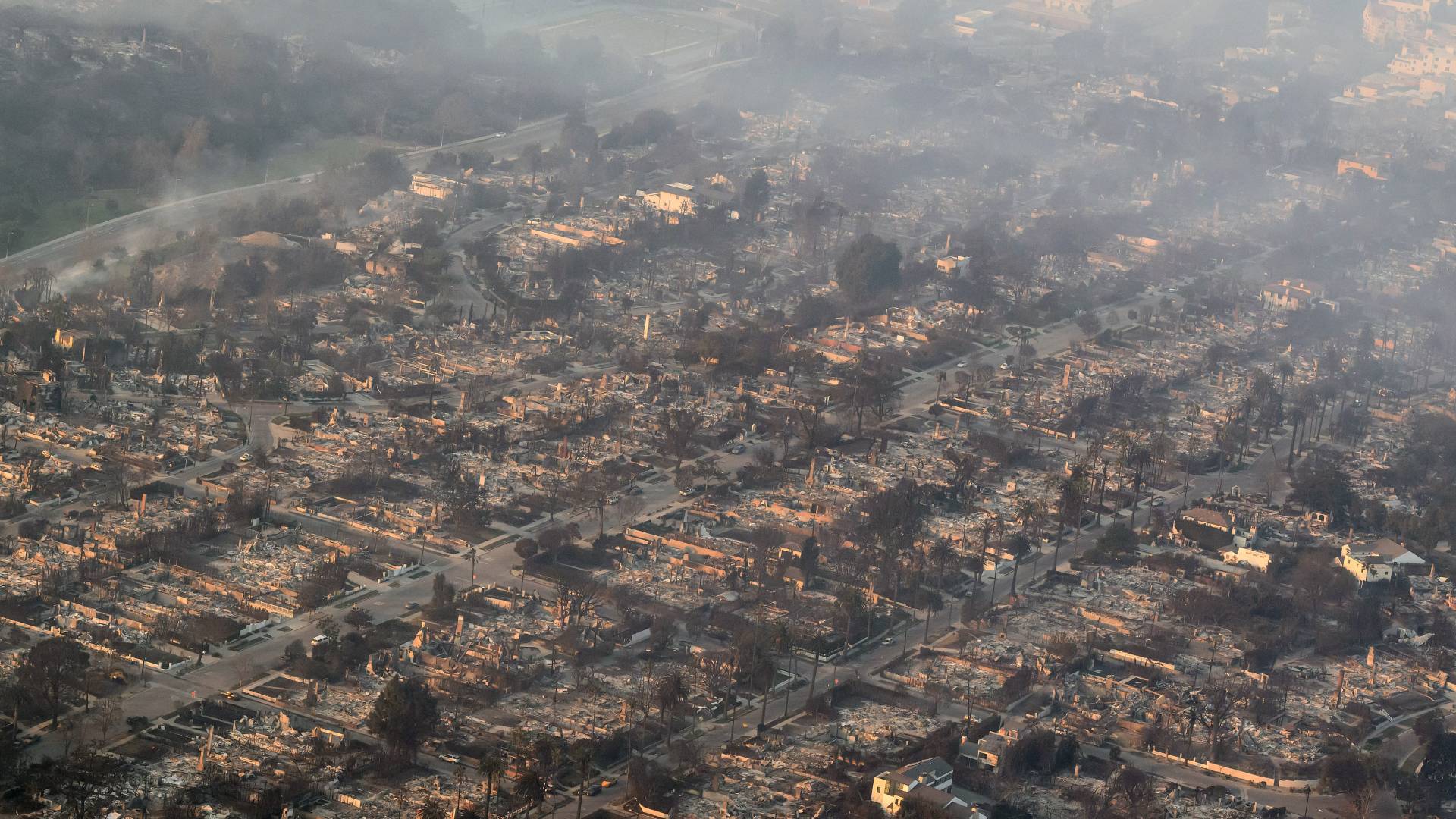 منازل تحولت إلى رماد من جرائ الحريق