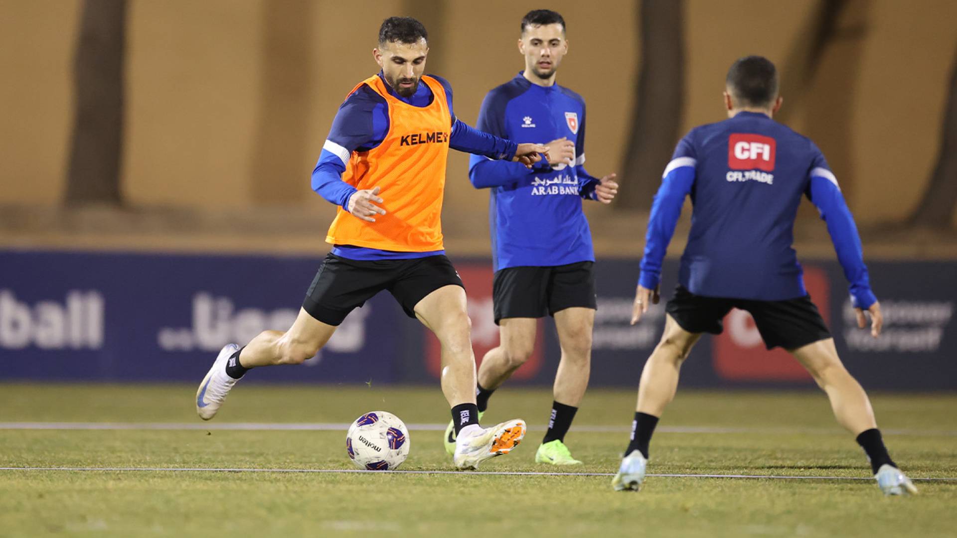 منتخب النشامى يستأنف تدريباته في عمان