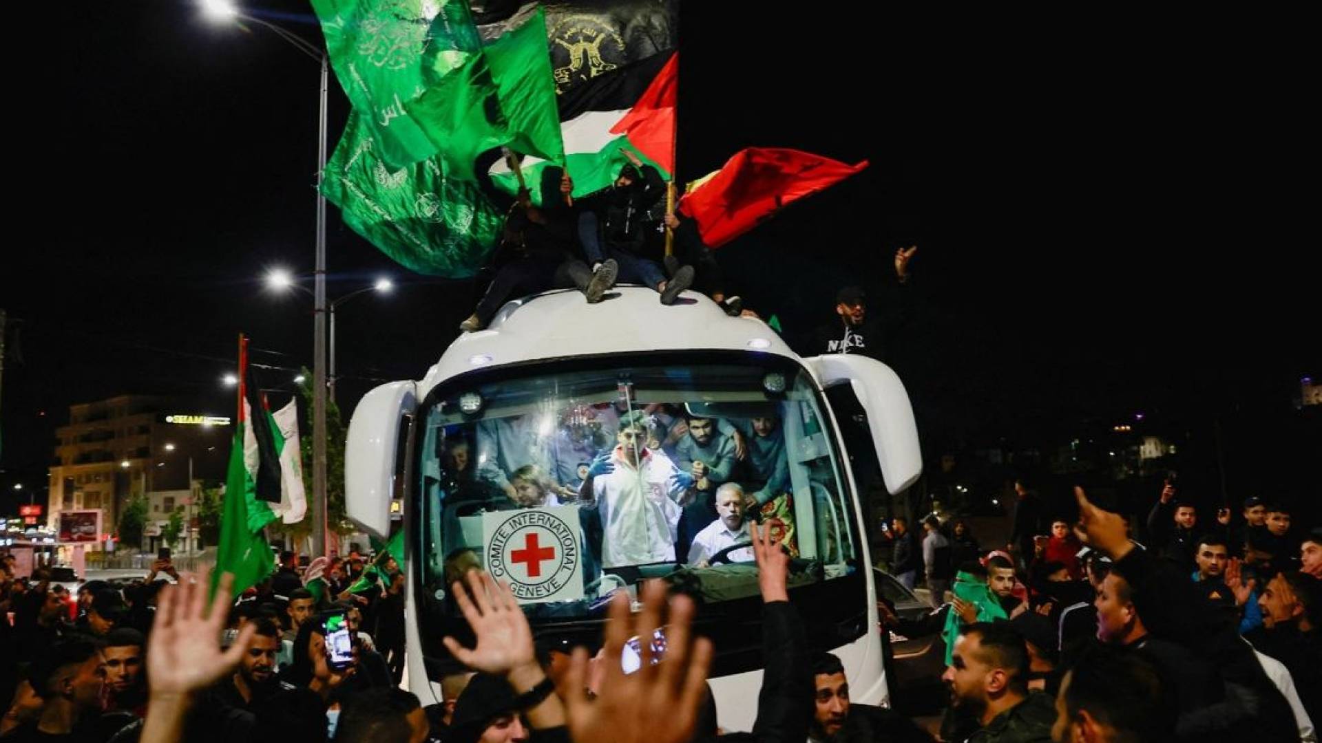 أسرى محررين من سجون الاحتلال "أرشيفية"