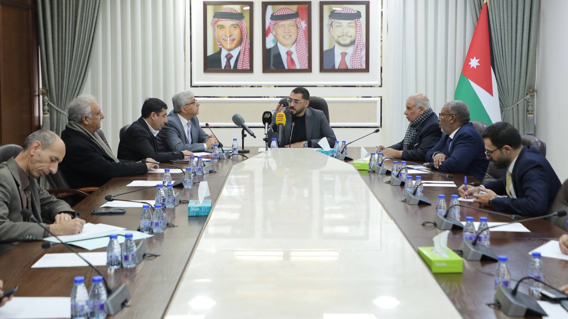 "البيئة النيابية "