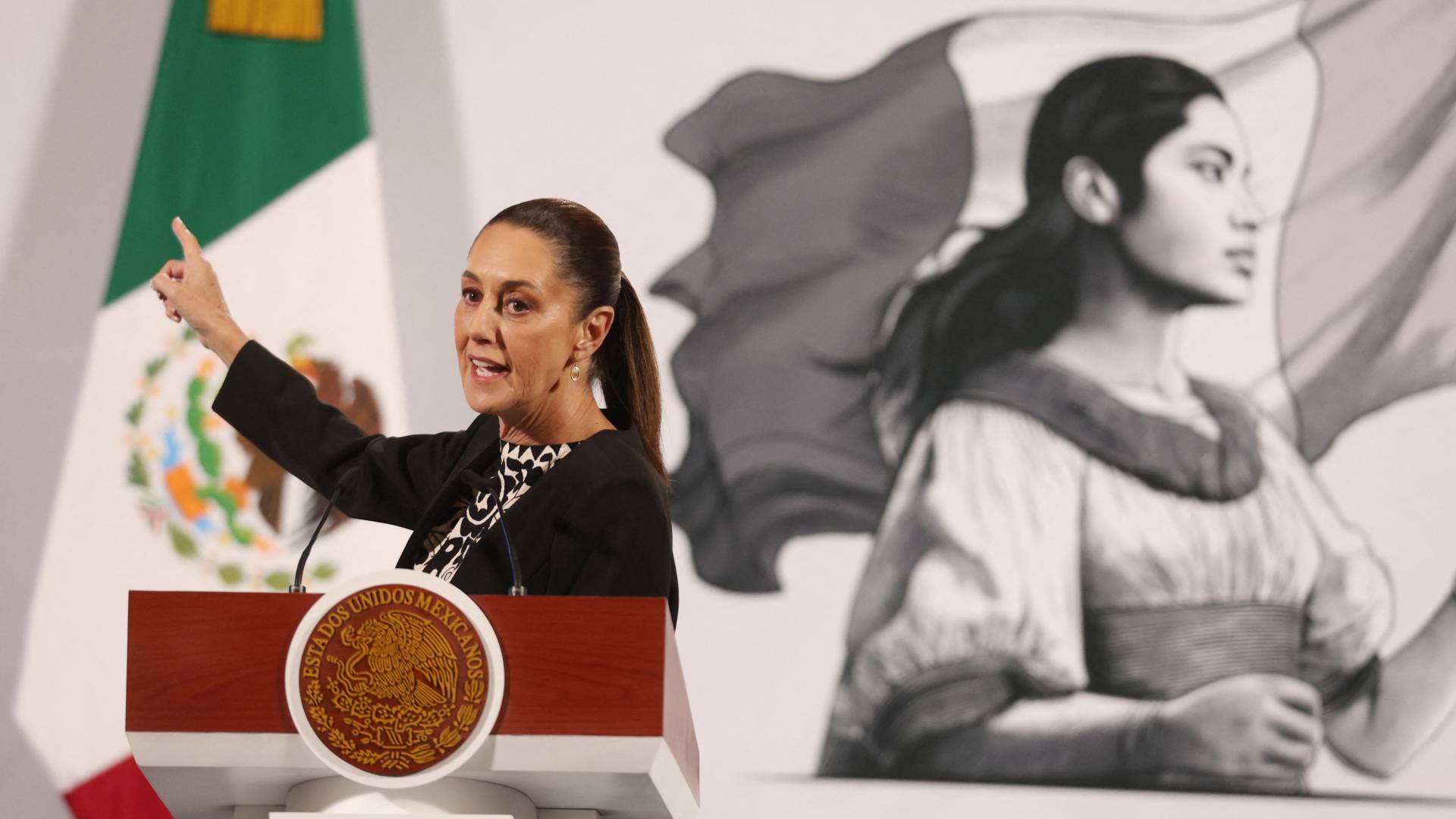 رئيسة المكسيك كلاوديا شينباوم