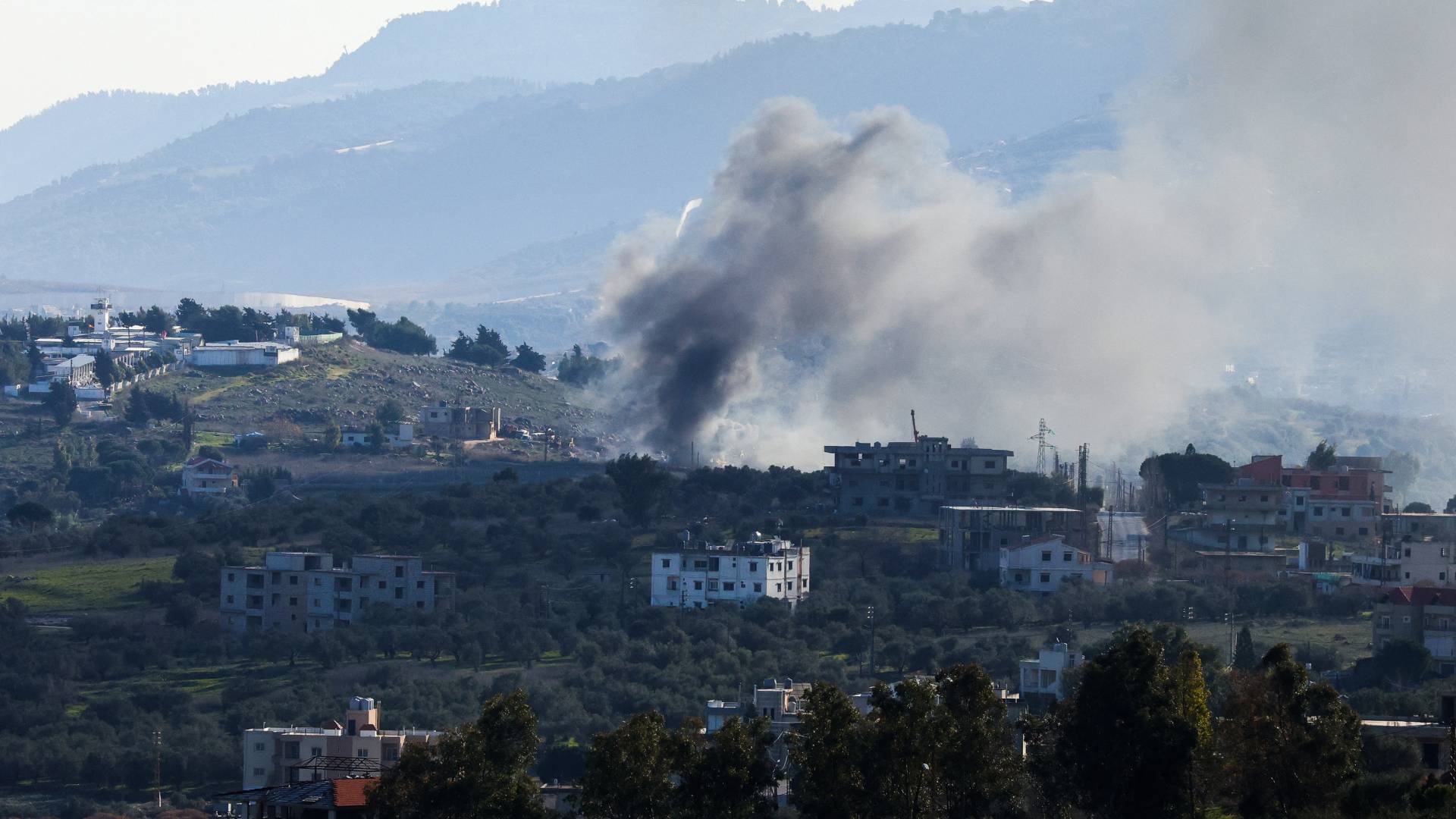 استهداف منازل في جنوب لبنان