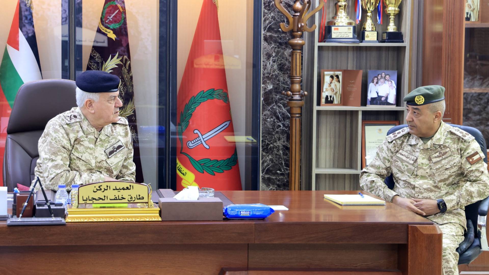 الحنيطي وقائد المنطقة العسكرية الشمالية