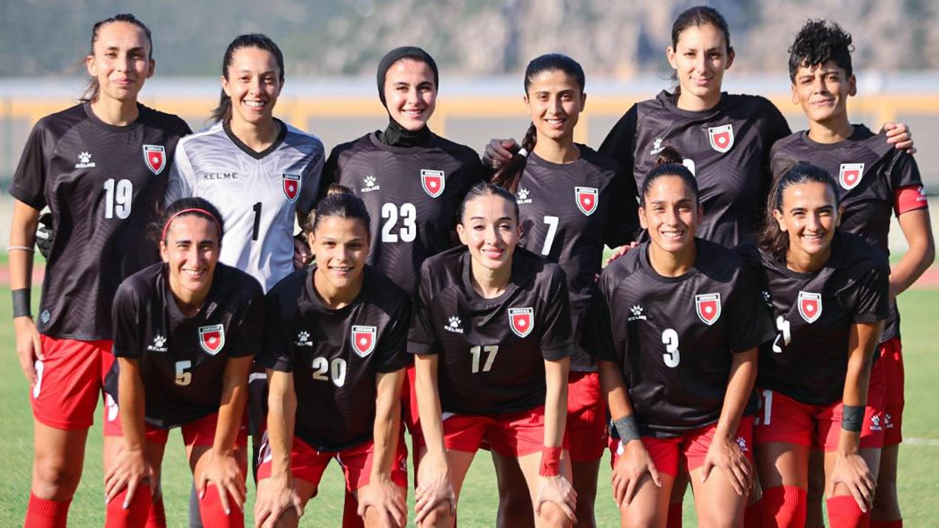 المنتخب الوطني النسوي