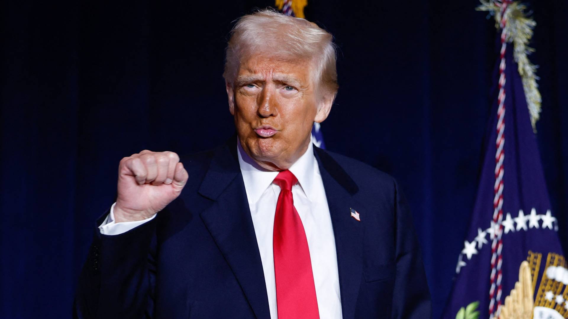 دونالد ترمب