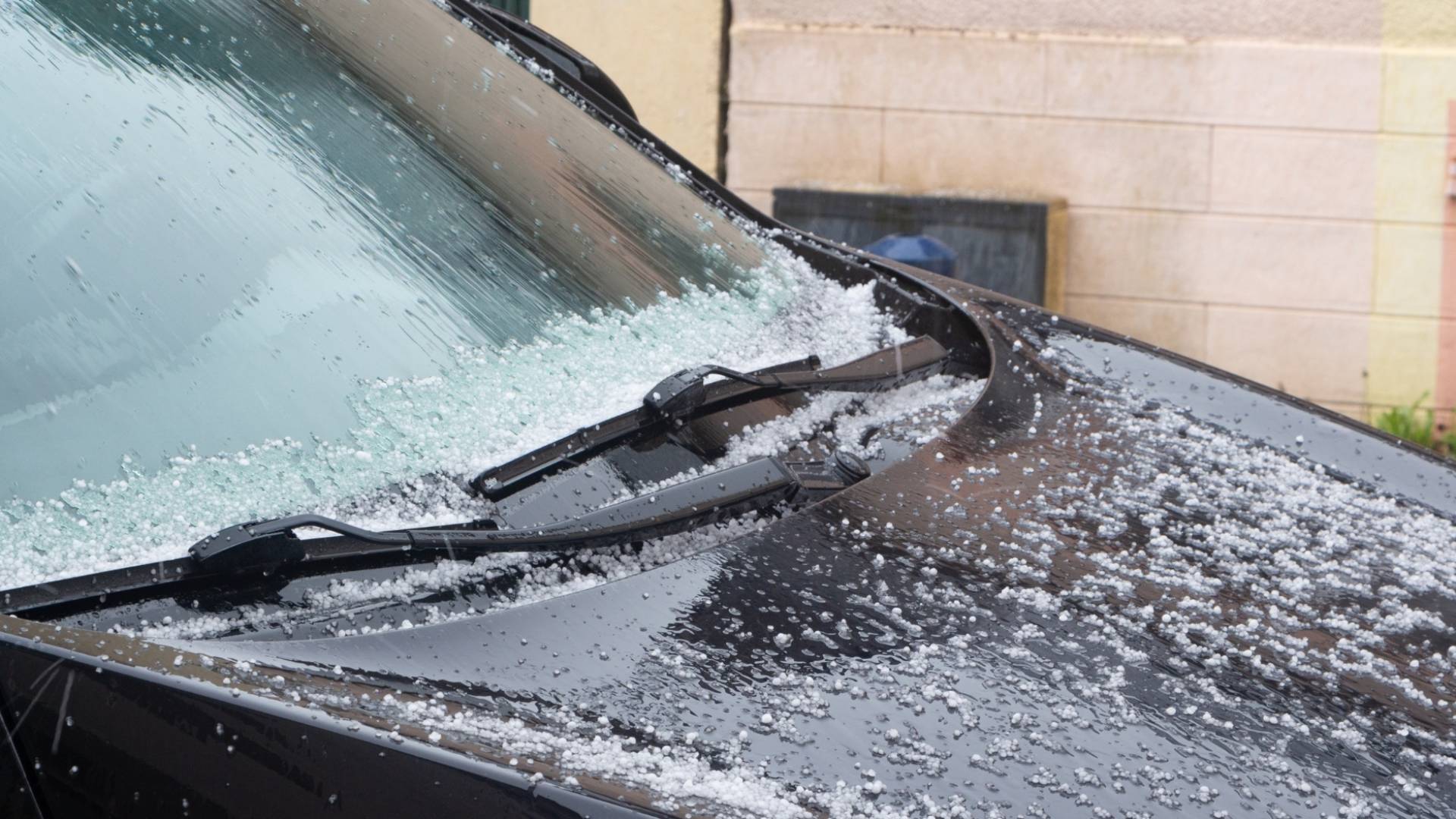 تساقط البرد