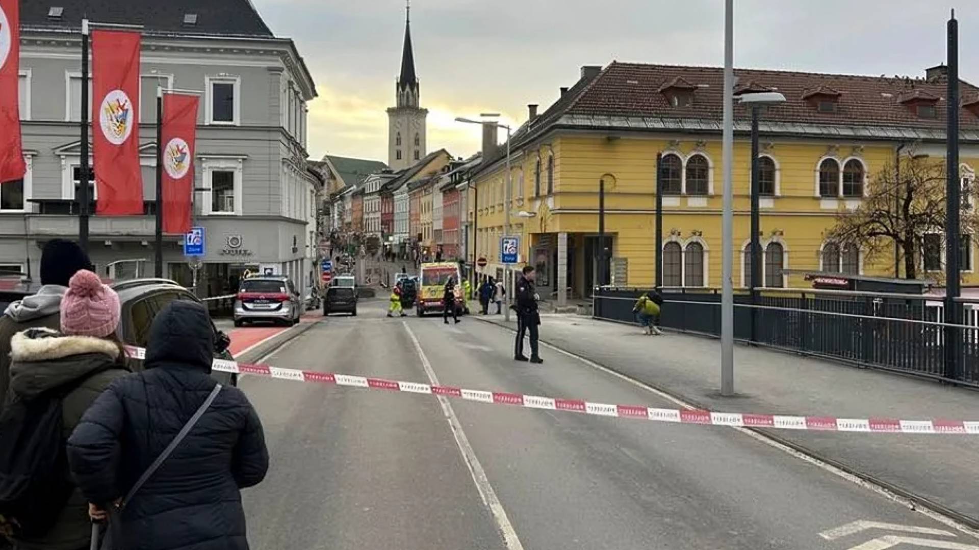 حادث الطعن الذي وقع بمدينة فيلاخ في النمسا