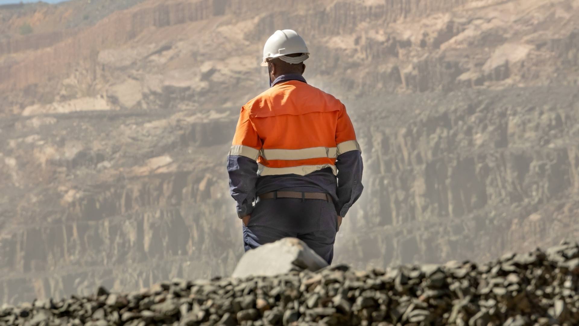 عامل "أرشيفية"