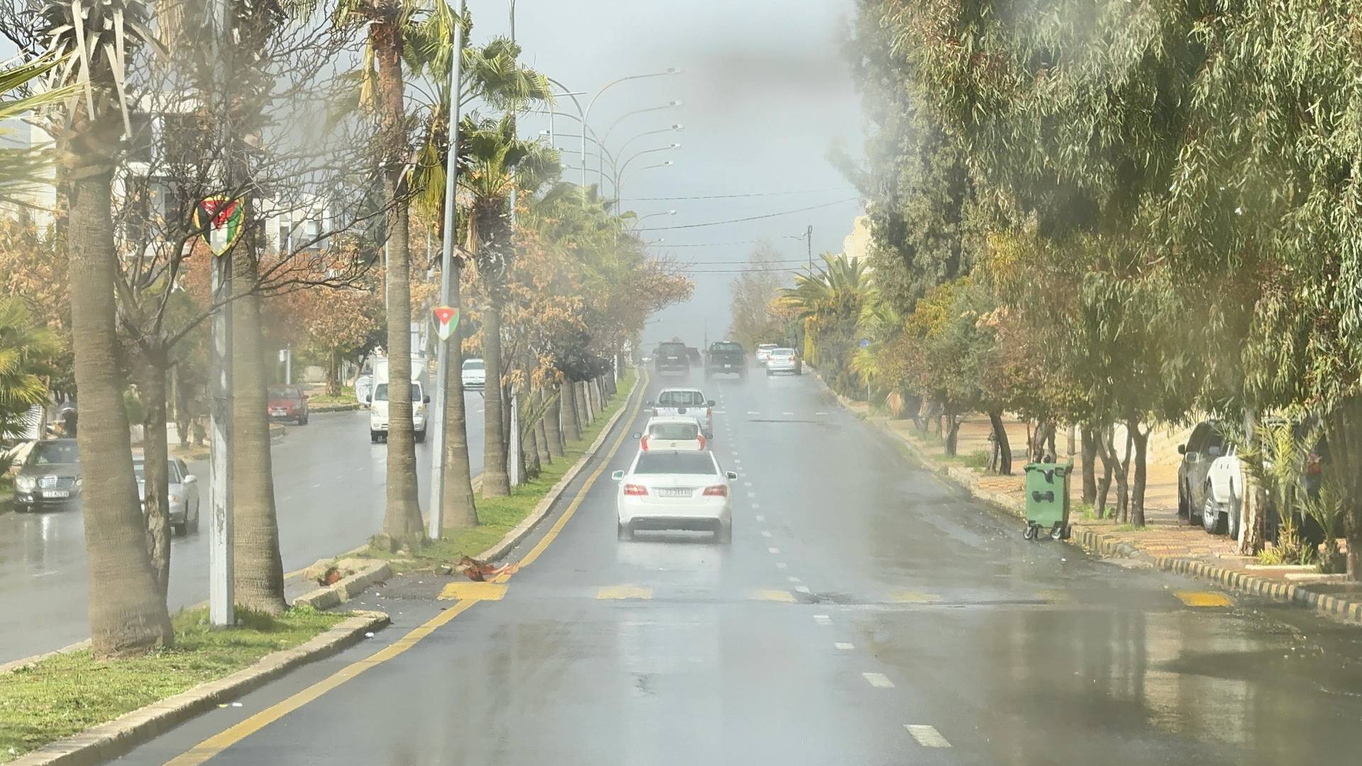 أجواء ماطرة "أرشيفية"