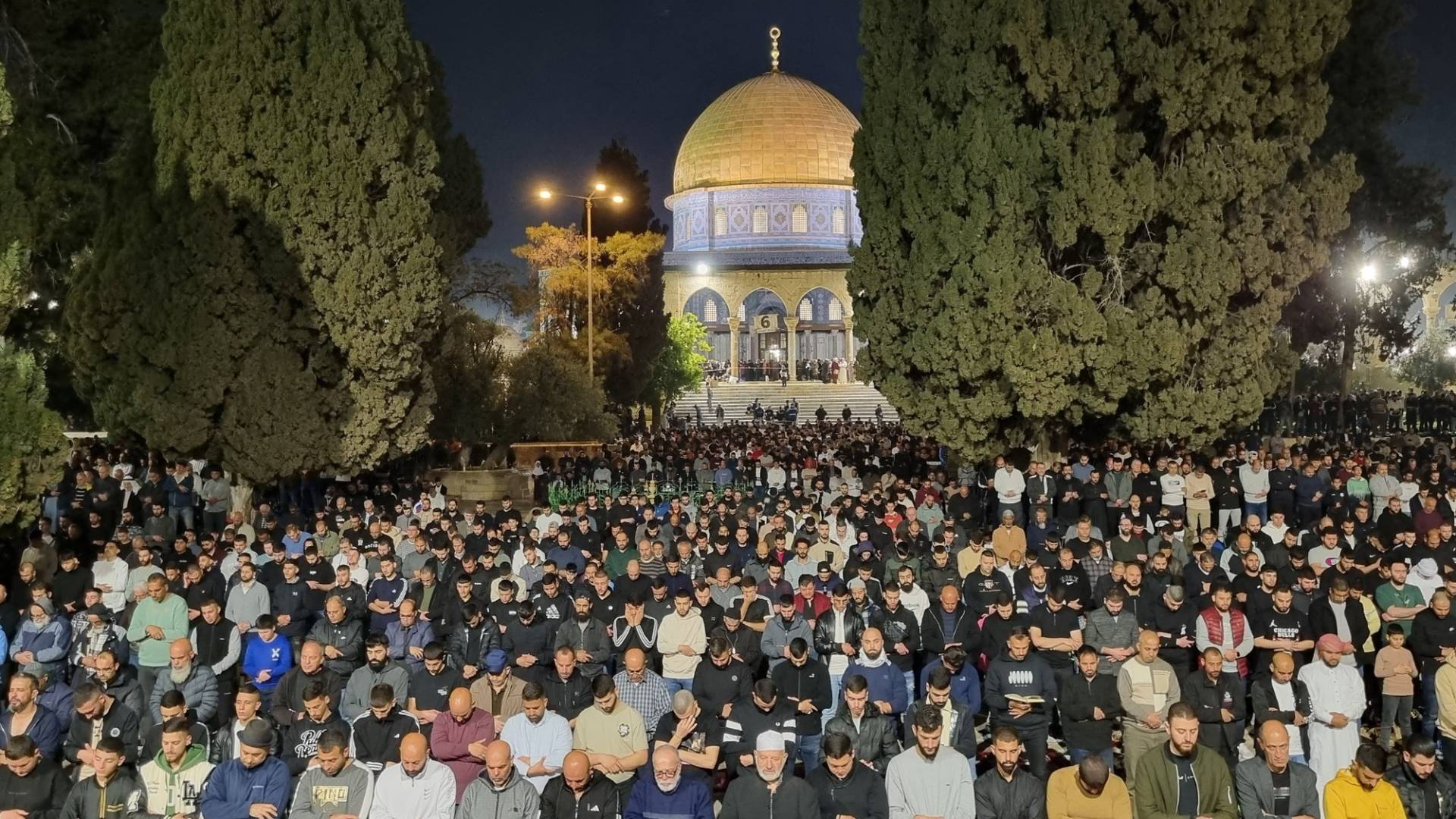 الاحتلال يواصل عدوانه ويستهدف شعائر المسلمين في شهر رمضان