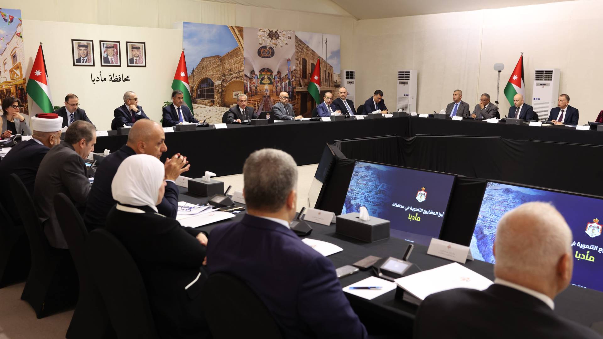 جلسة مجلس الوزراء في مأدبا